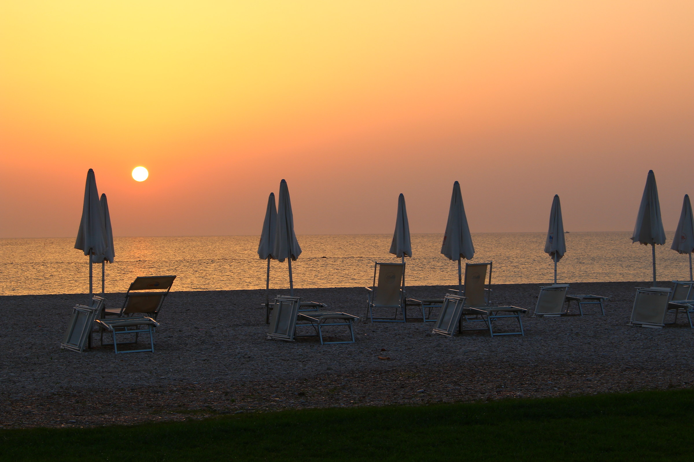 Sunrise over the sea ... yet all sleep