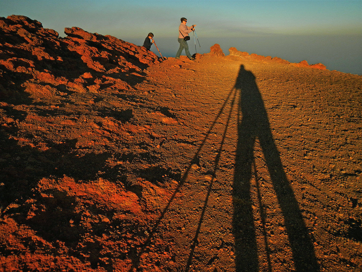 The first tourists to Mars