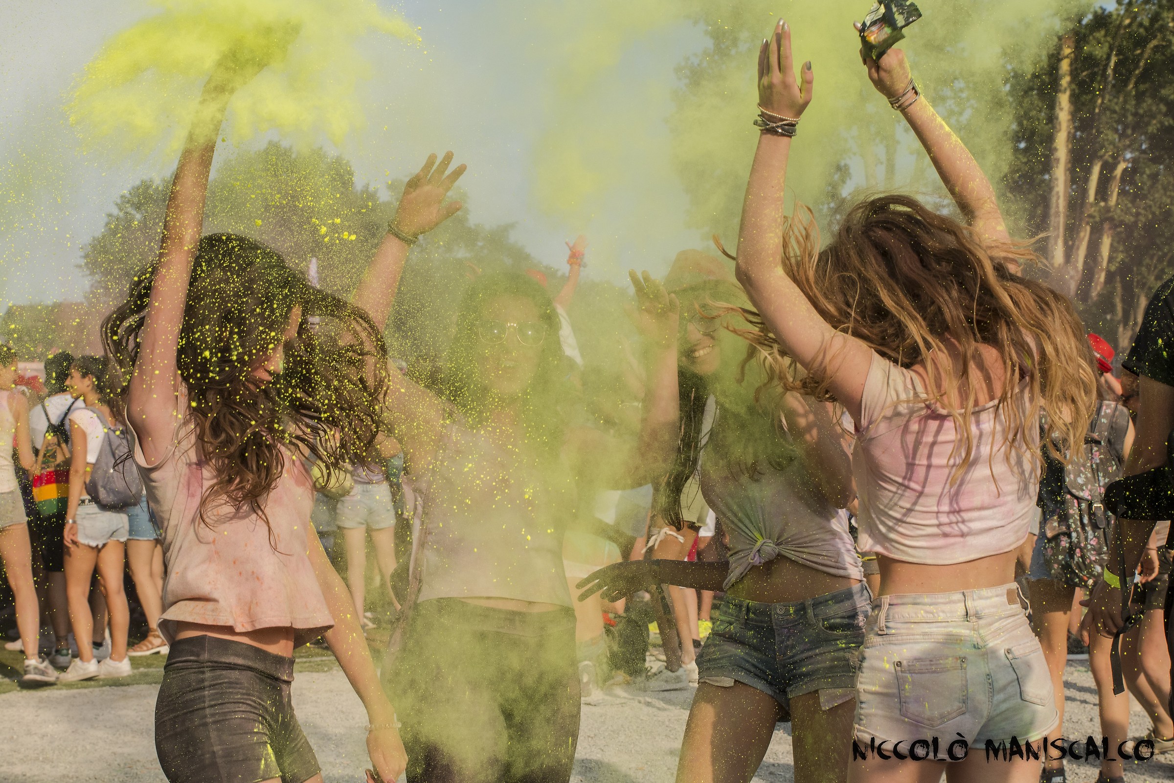 Pioggia di Colori all' Holi Festival