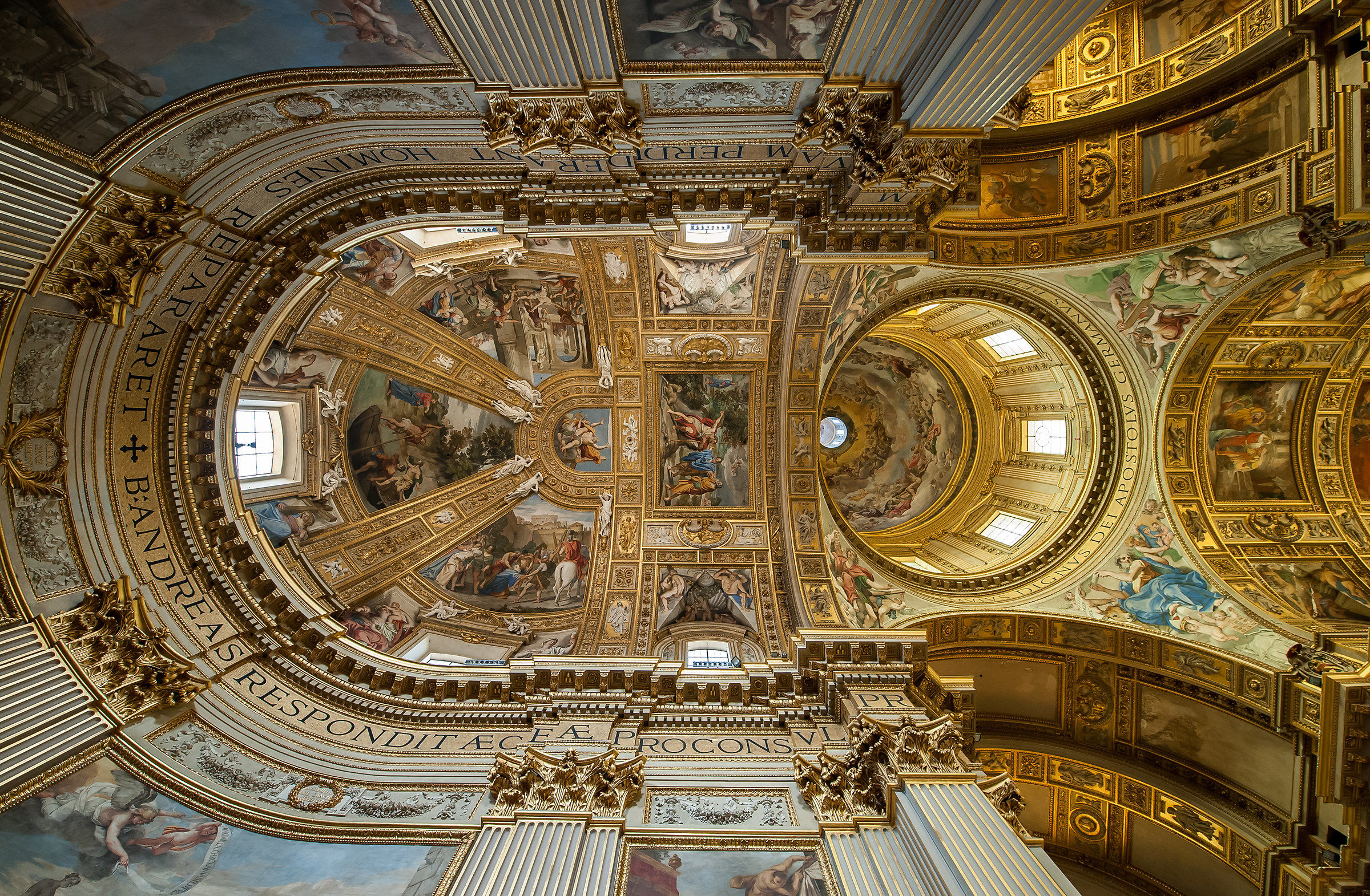 Roma-La volta di S.Andrea della Valle