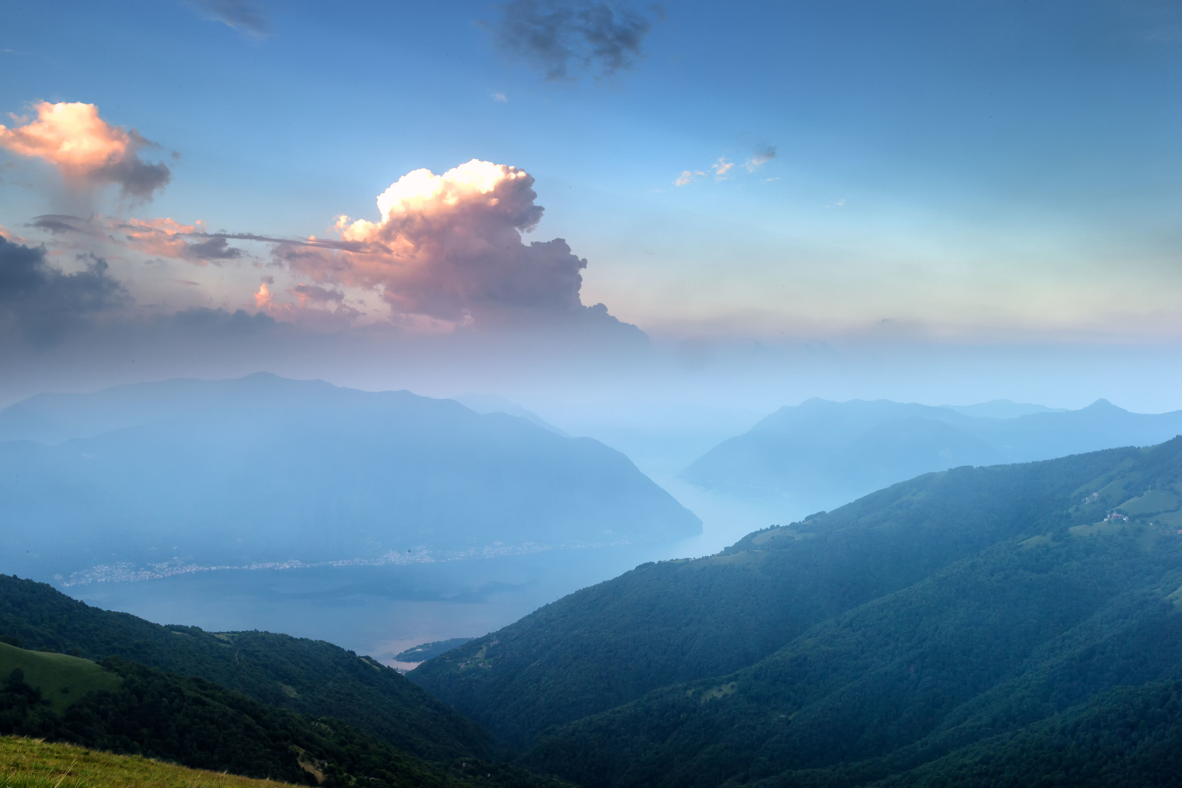 Alba on Larian Mountains