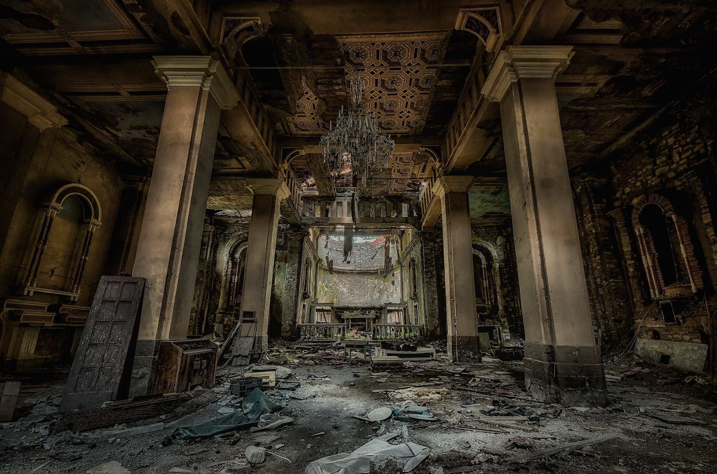 Chiesa abbandonata s.l. di P. un luogo incredibile !