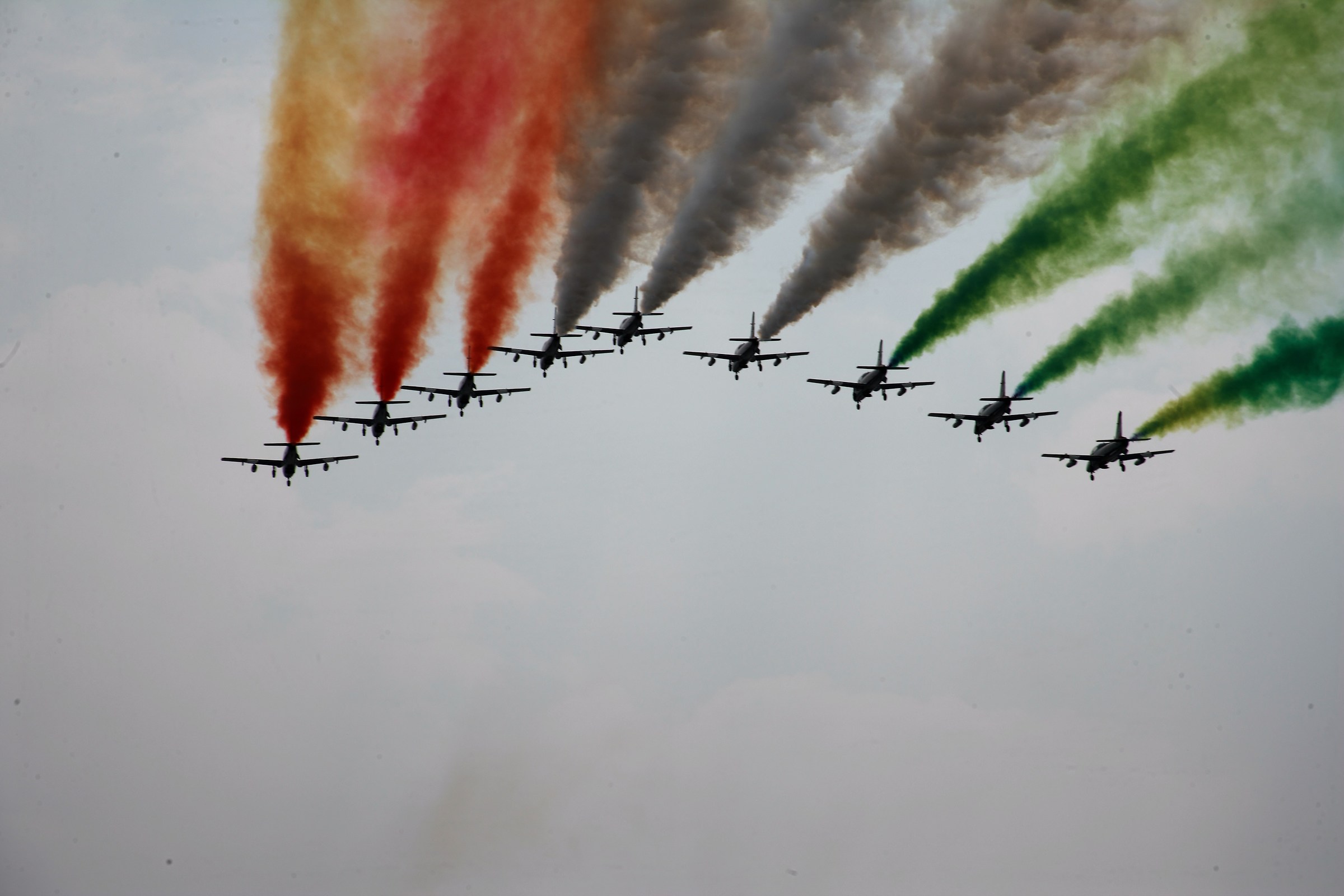 Frecce tricolore sul lago maggiore 2
