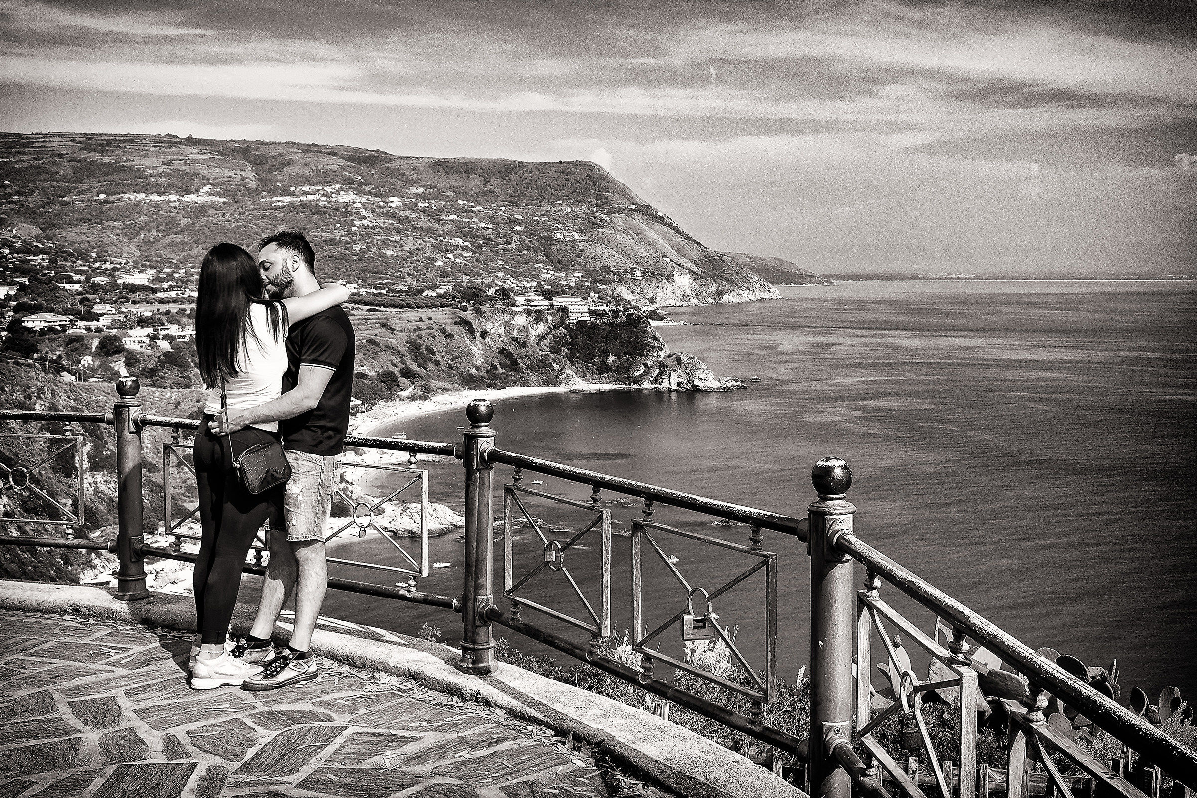 Lovebirds at the viewpoint