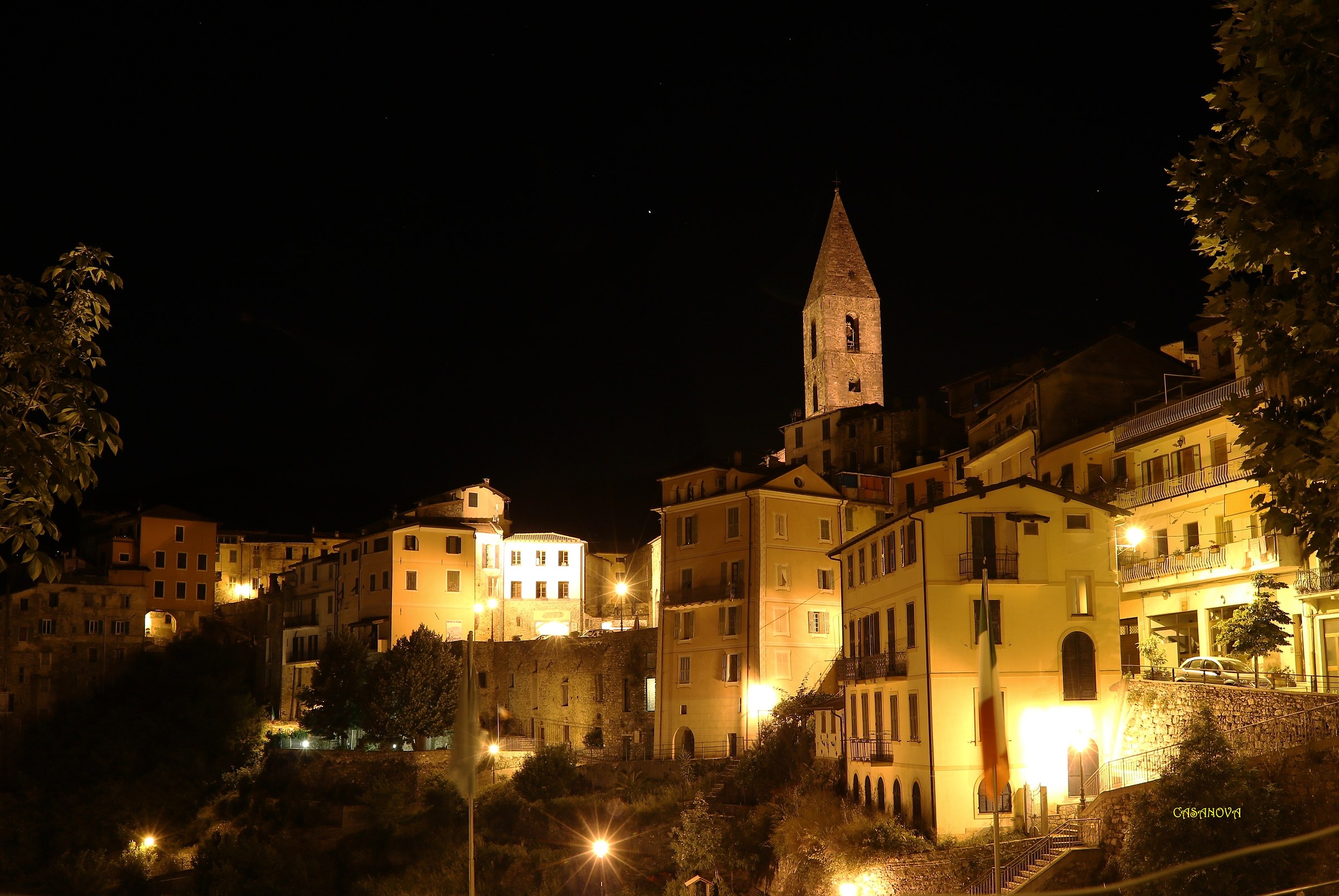 magical nights in Pigna (im)