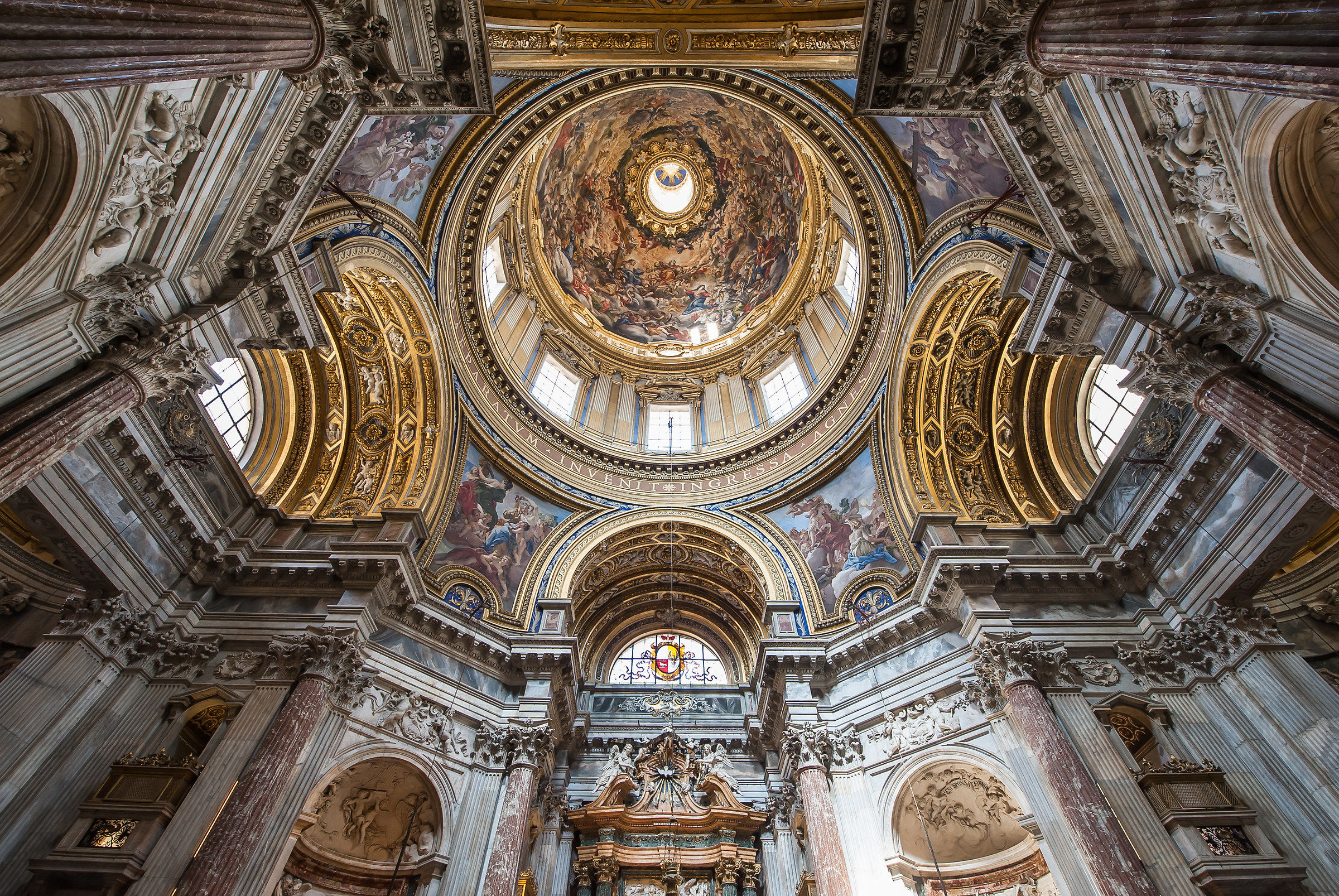Roma-Interno Chiesa di S.Agnese