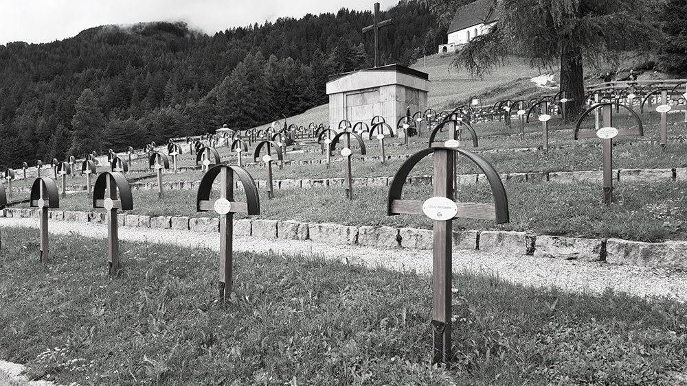 vigo di Fassa: Military Cemetery Austro -ungarico b / w