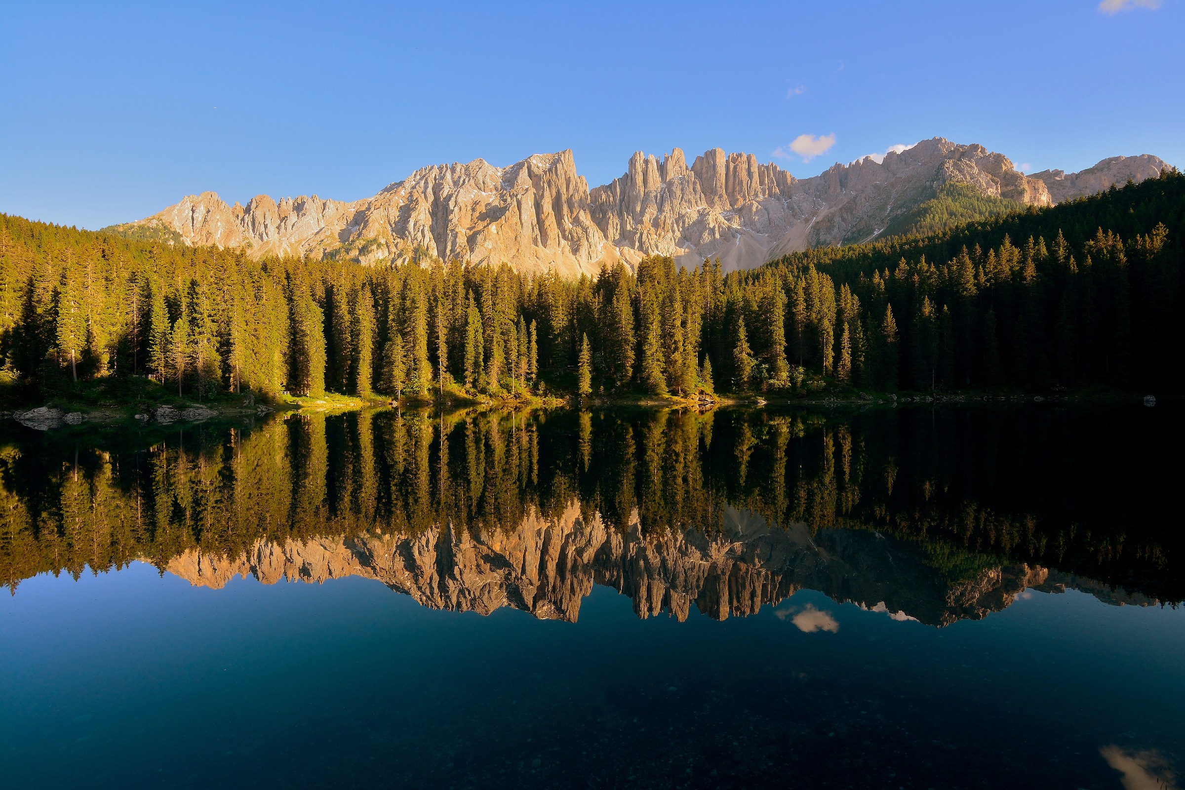 Lago di Carezza