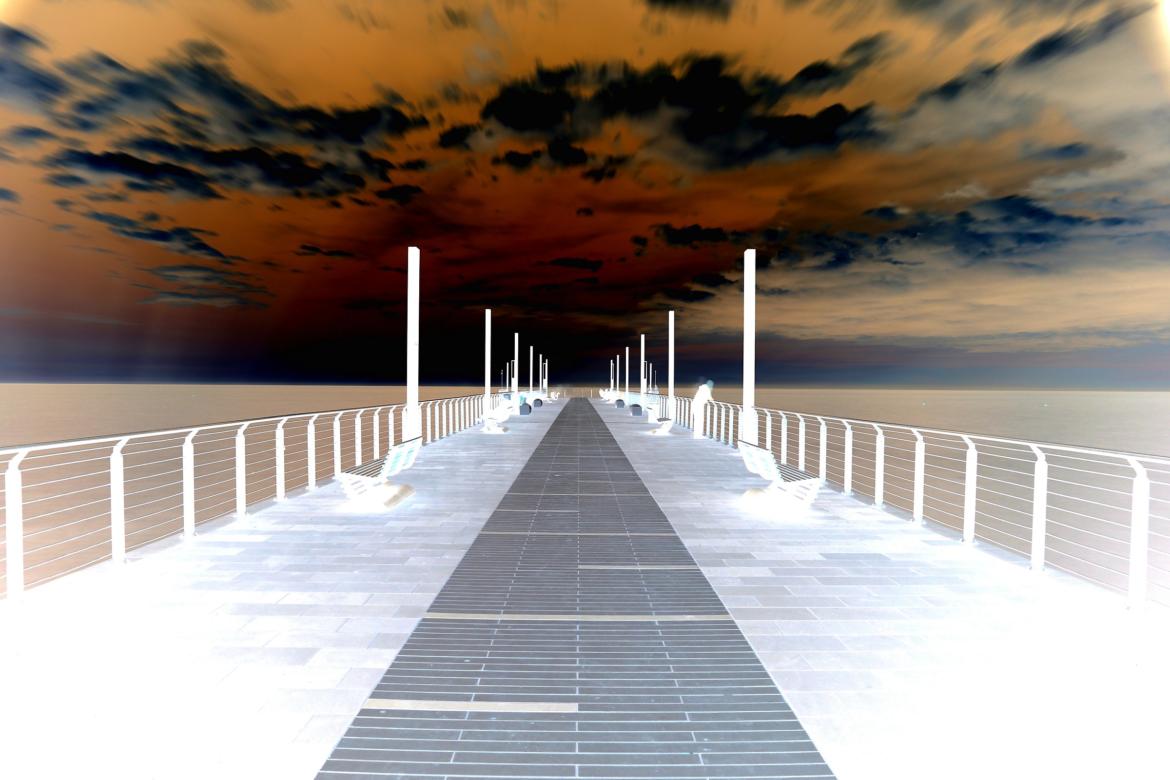 Prova molo prima lunga esposizione in negativo