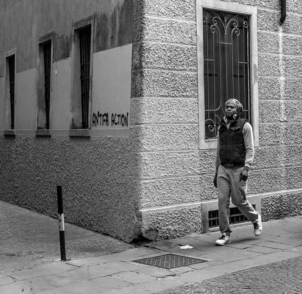 Antifa action....una street di attualità