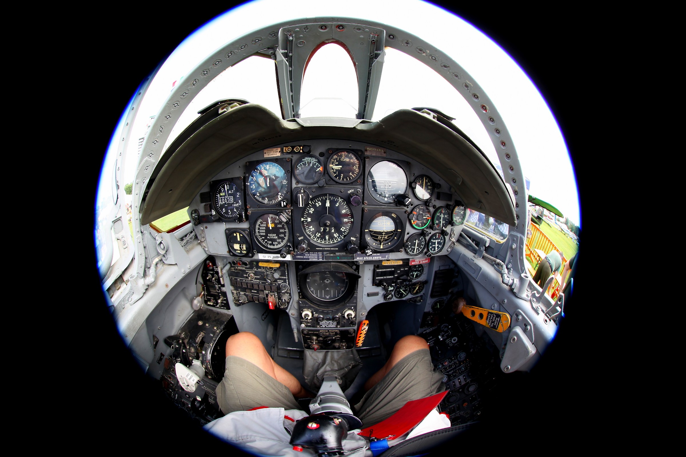 Aboard the "Hat pin"