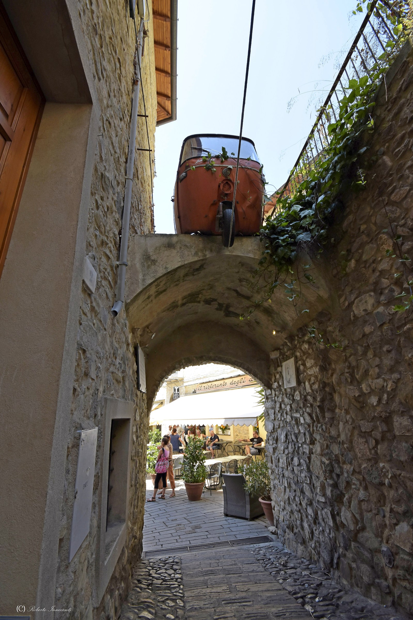 Il parcheggio sopra casa.