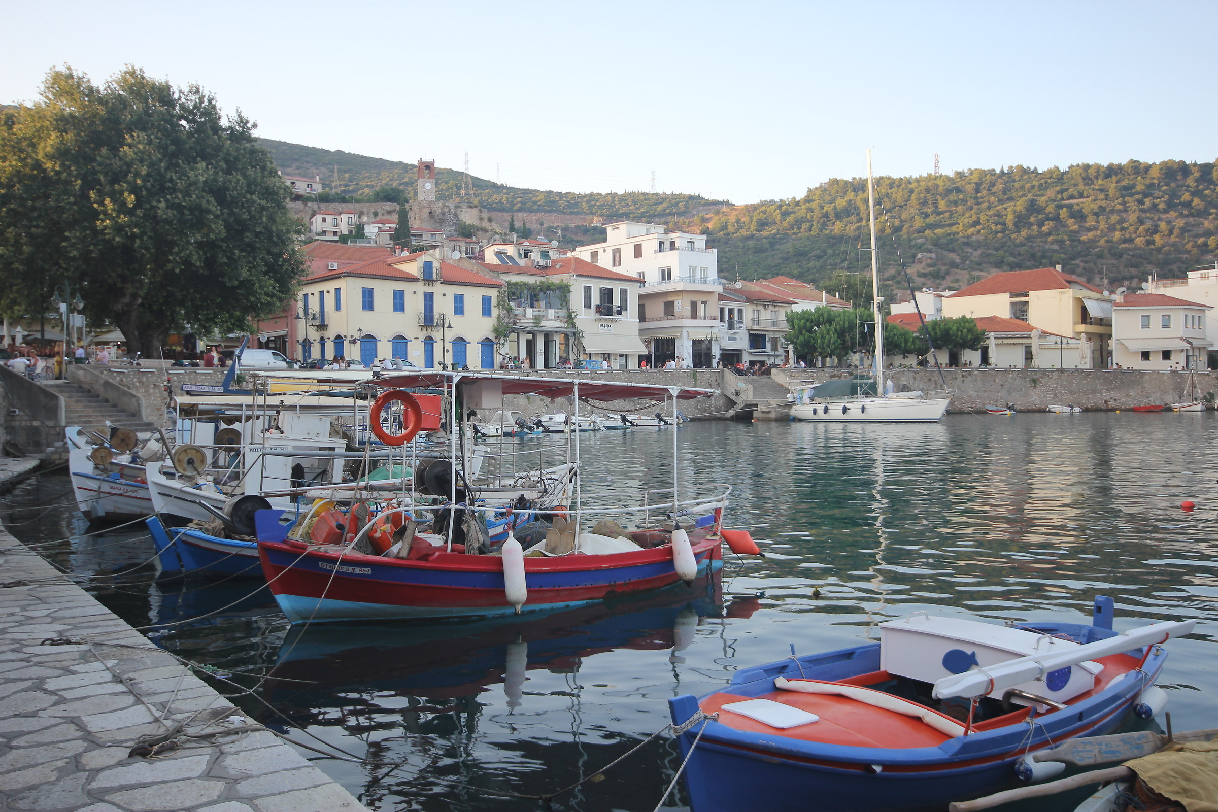 Nafpaktos - una parte del porto (3)