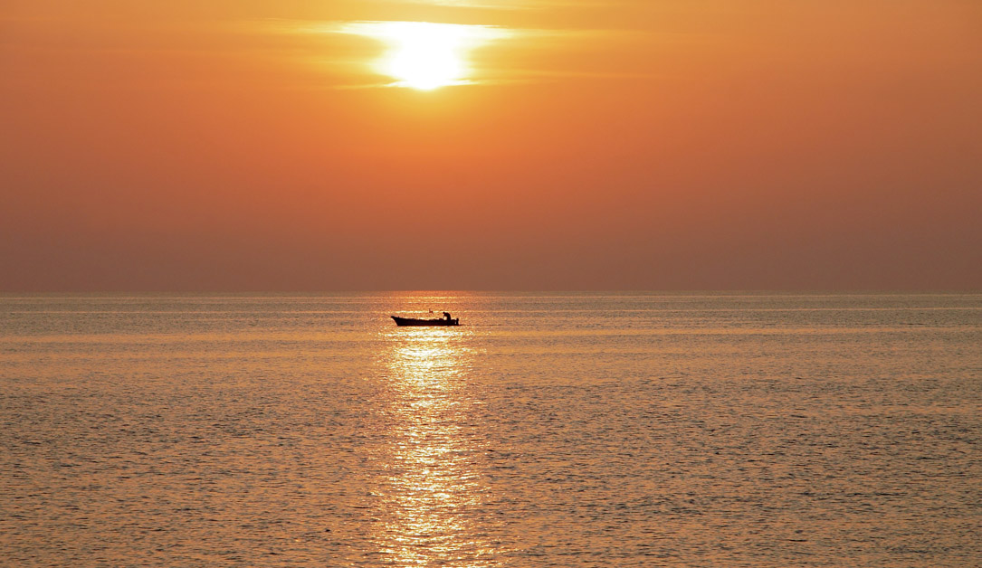 Start a new day .... in Vieste