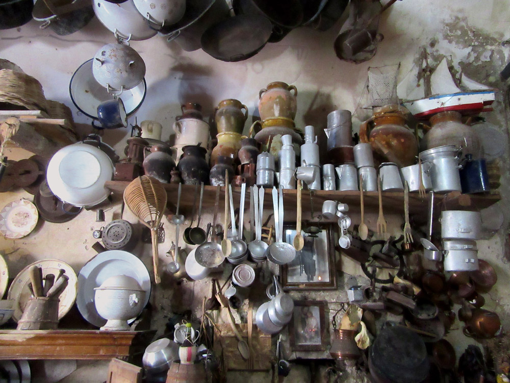 Old batteries kitchen in Peschici