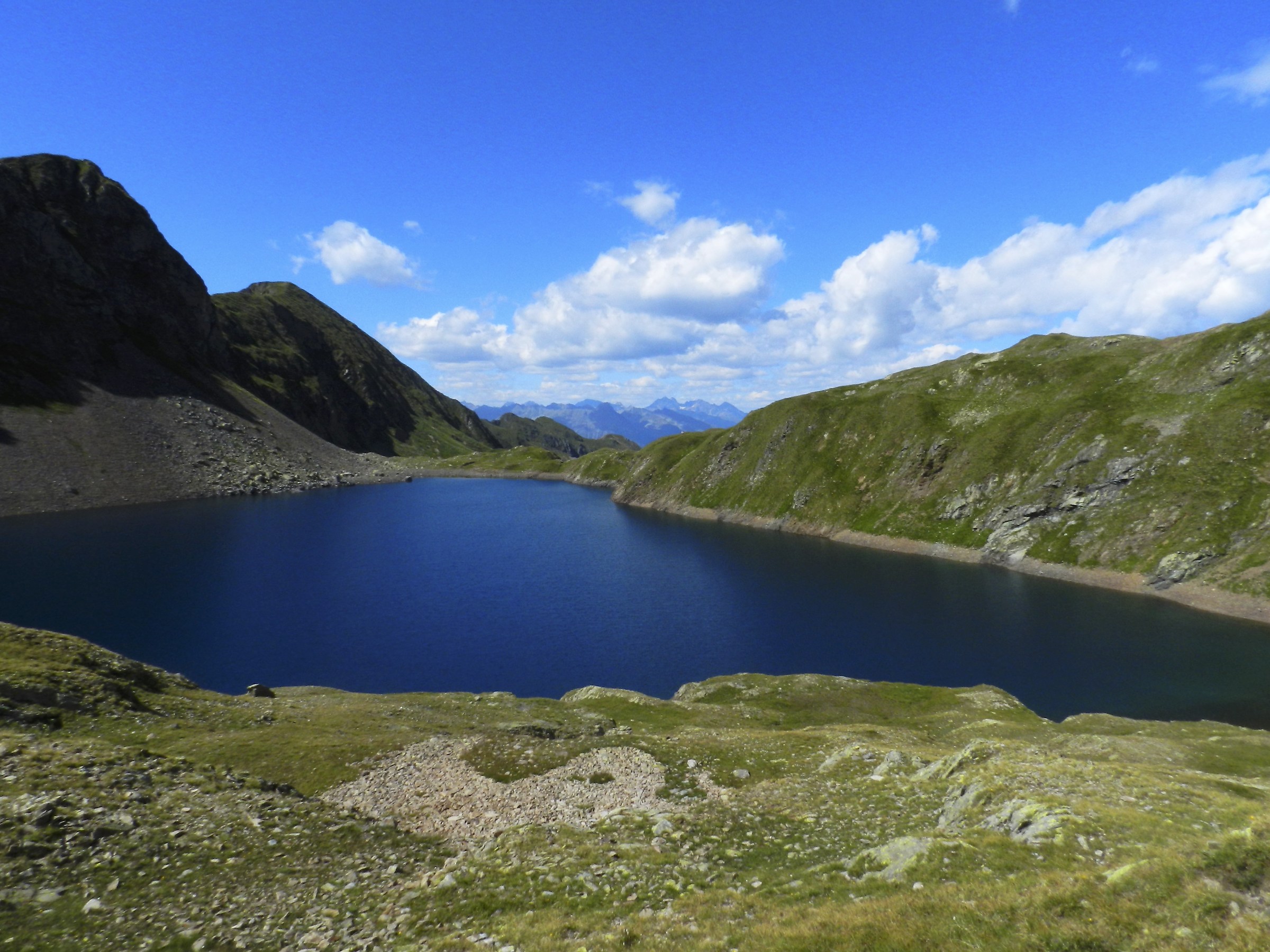 breath, close your eyes and live ...