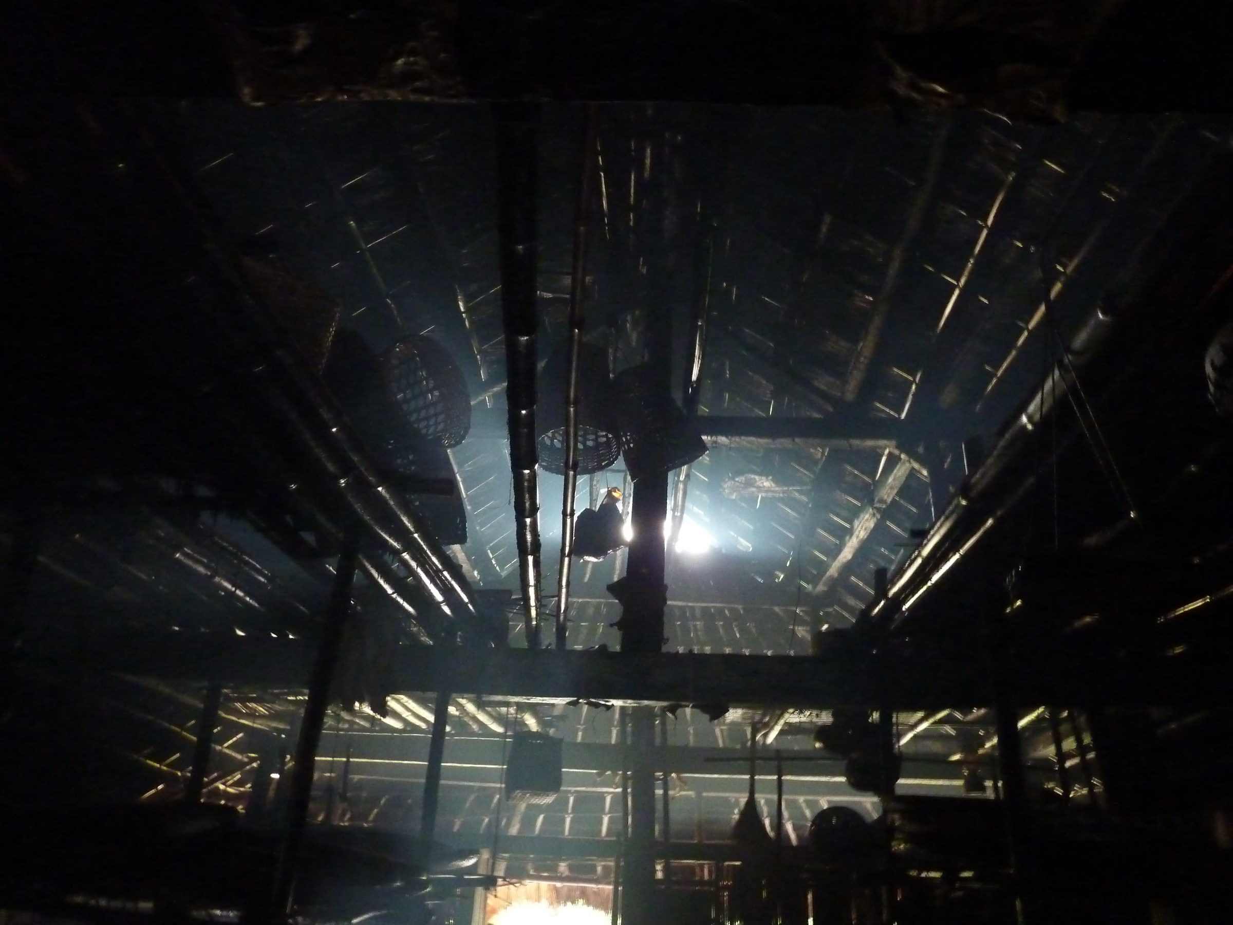 Wun Sen_Dentro alle "Long house"