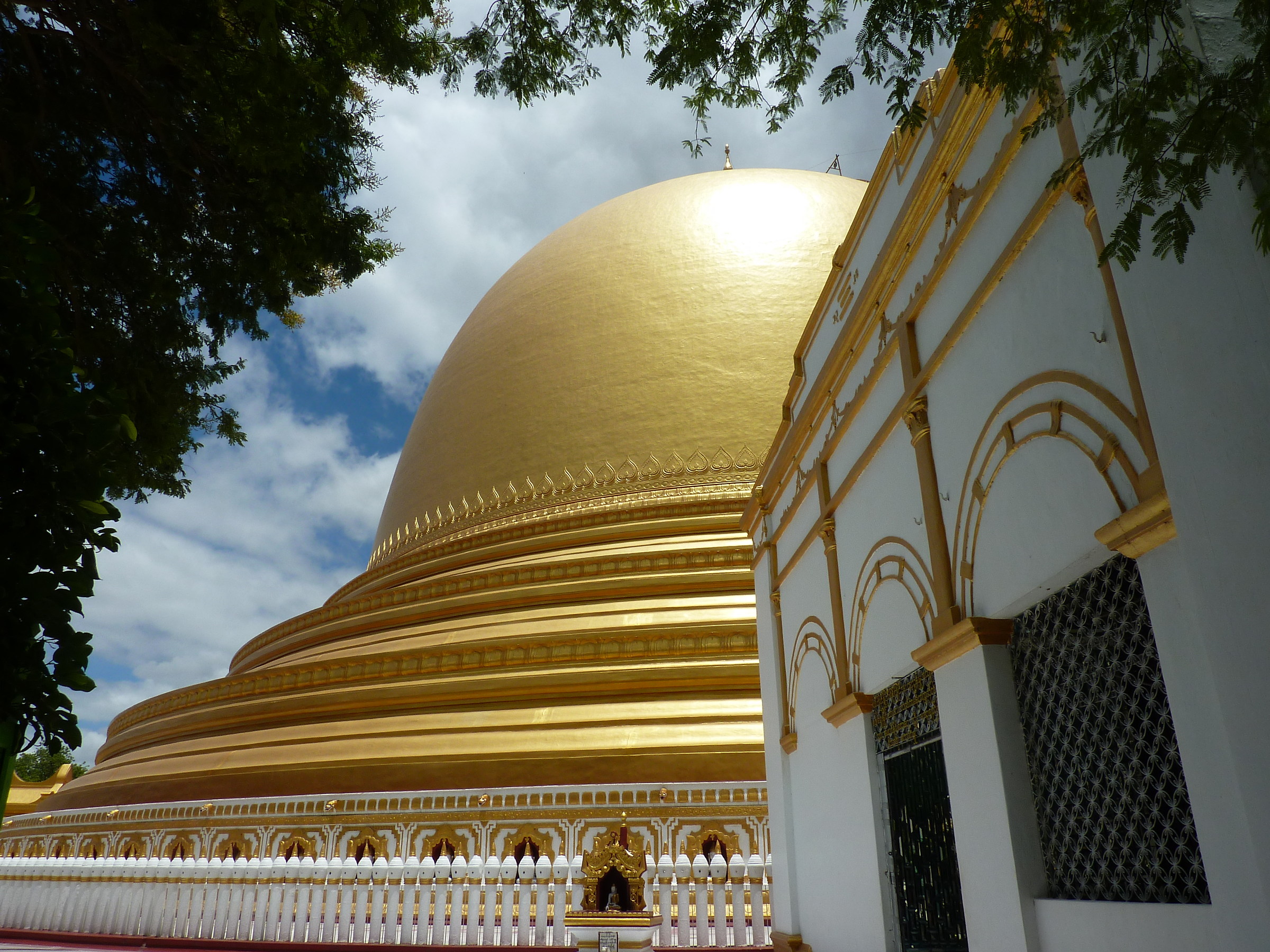 Sagaing_Kaung-hmu-daw