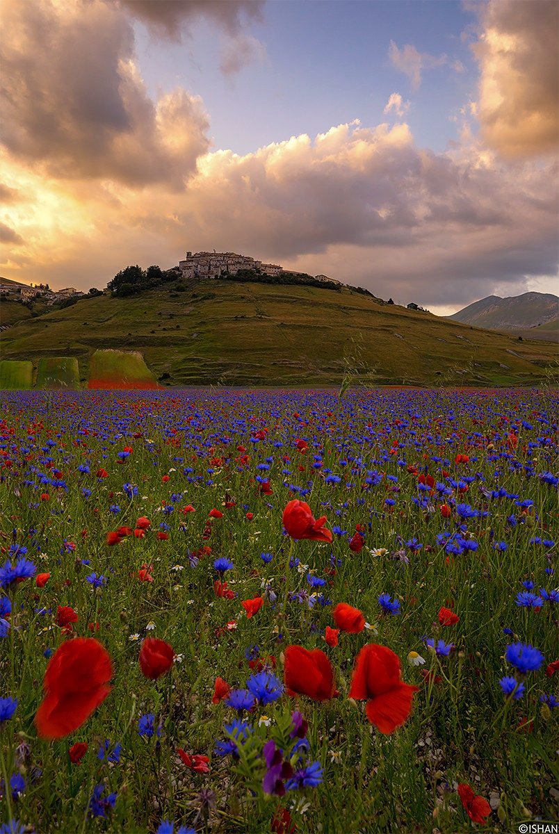 Sunset in Castelluccio