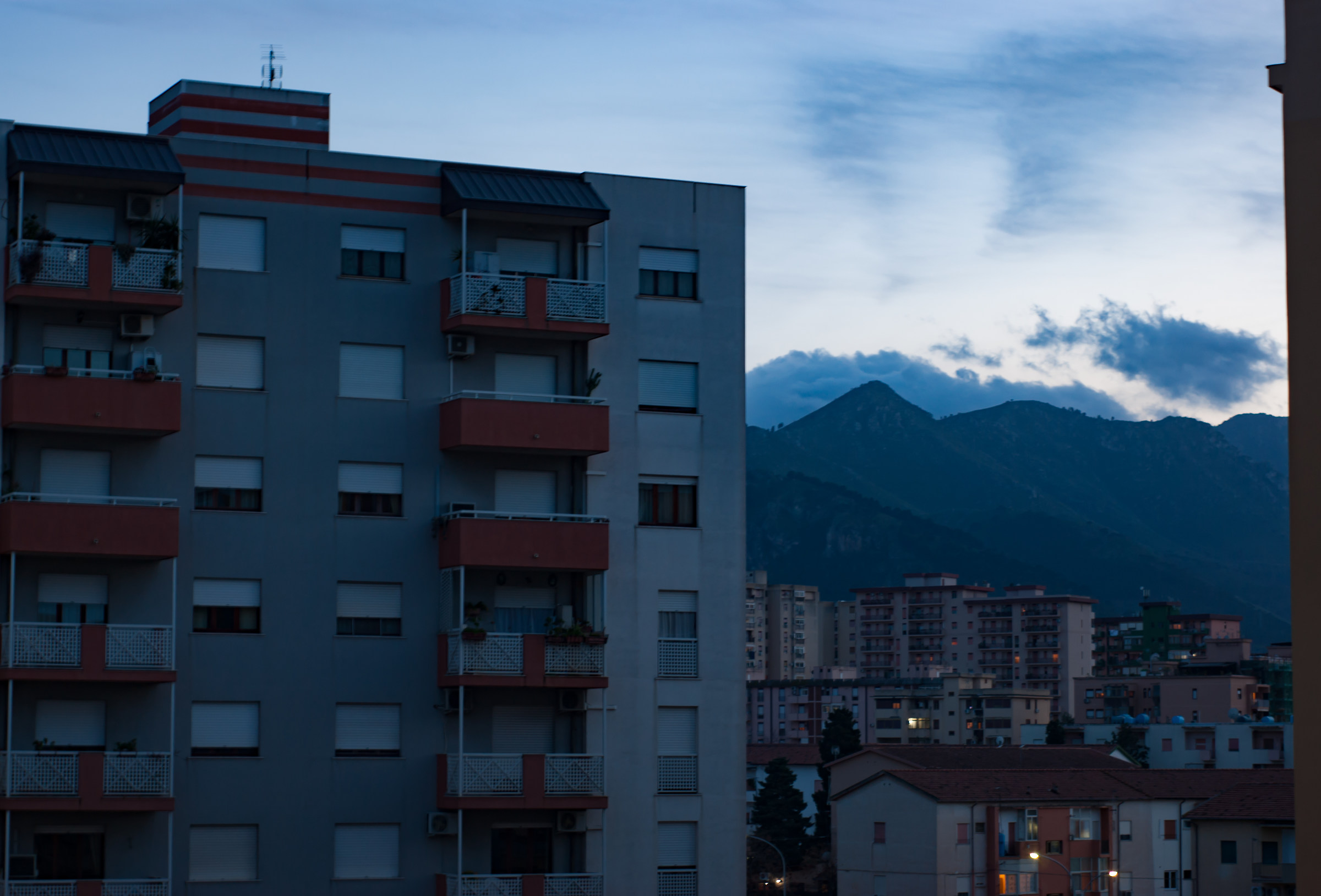 Natura/città in una sola foto