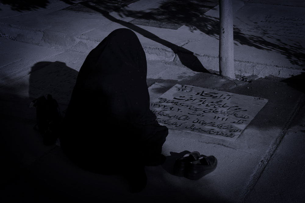 Farewell in the moonlight