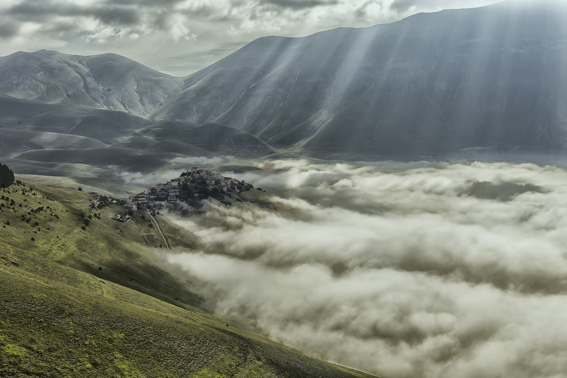 08,07,2016 Castelluccio