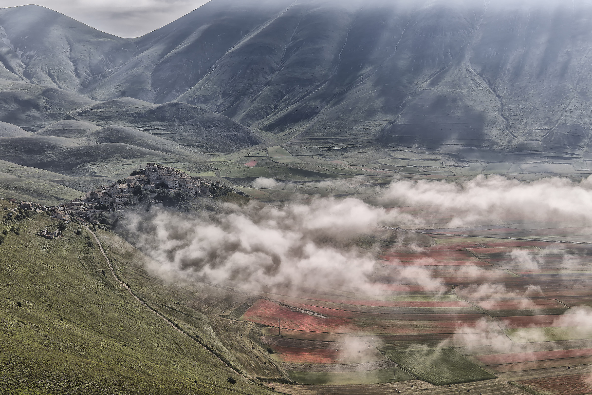 08,07,2016 Castelluccio