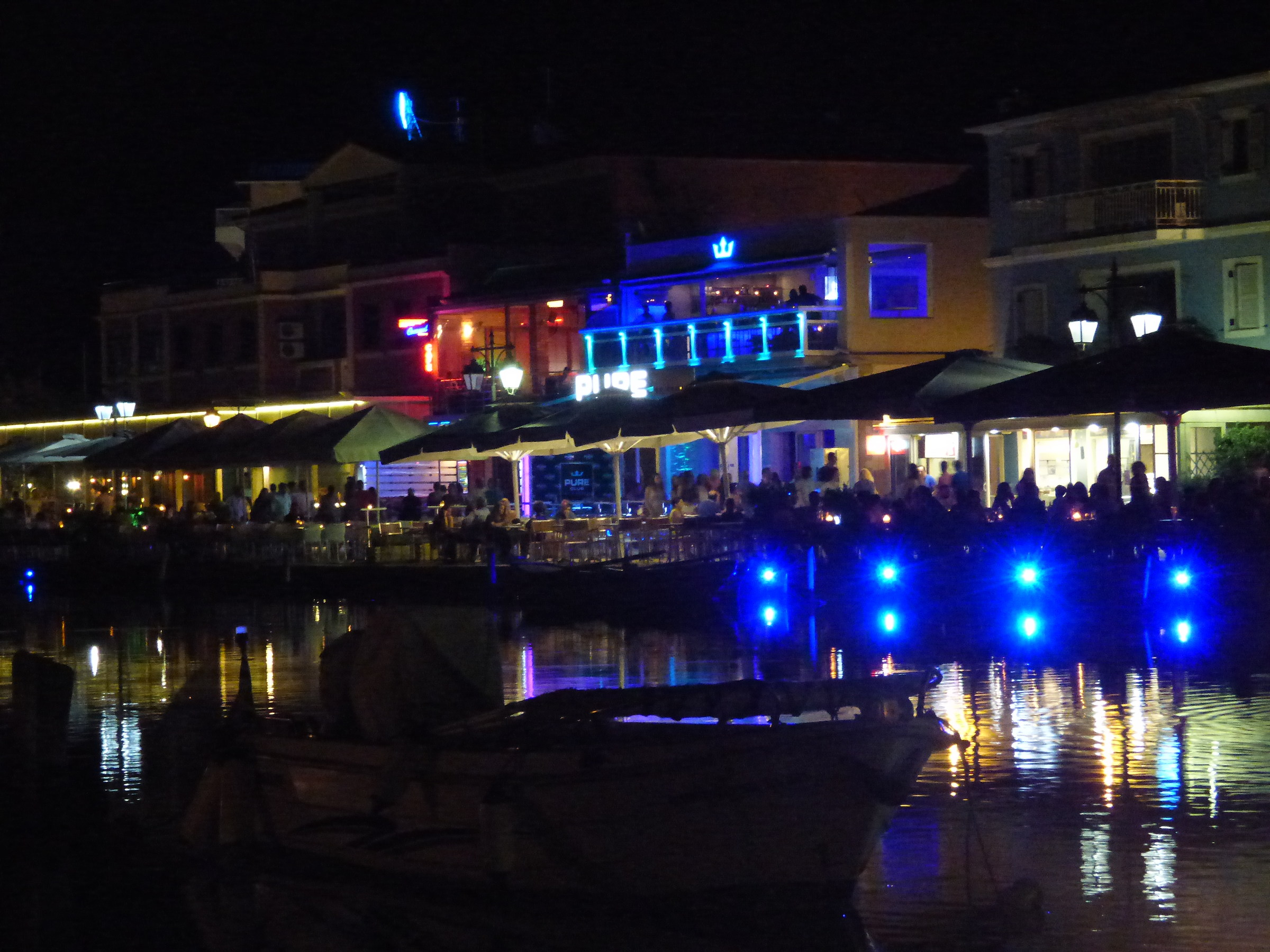 Lefkas by night (1)