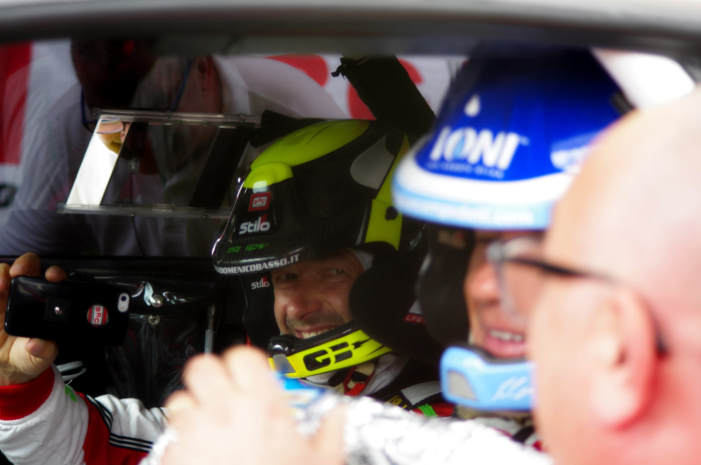 tapir delivery to J Ghione and G Low Rally Alba