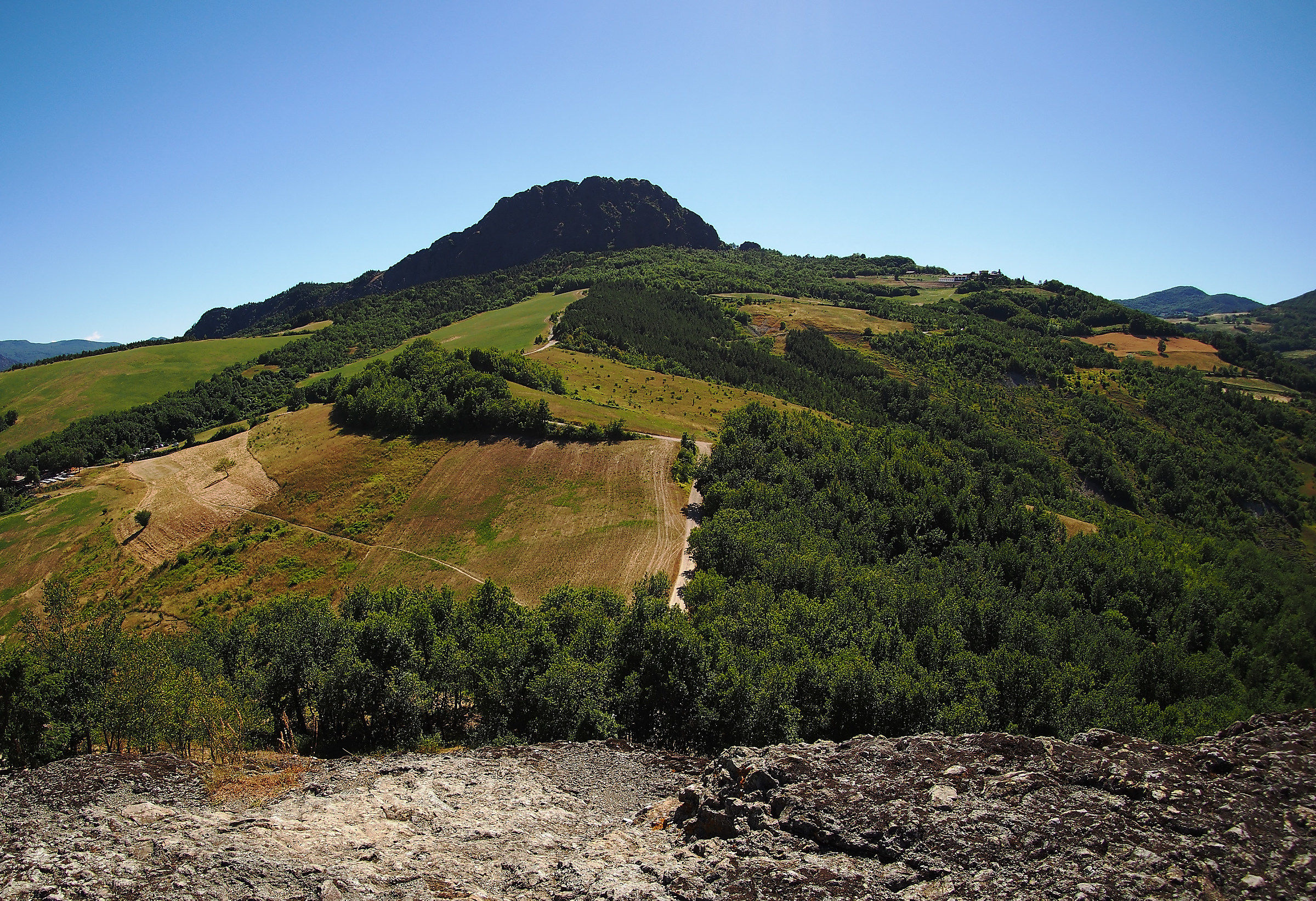 La Pietra Parcellara view from Pietra Perduca