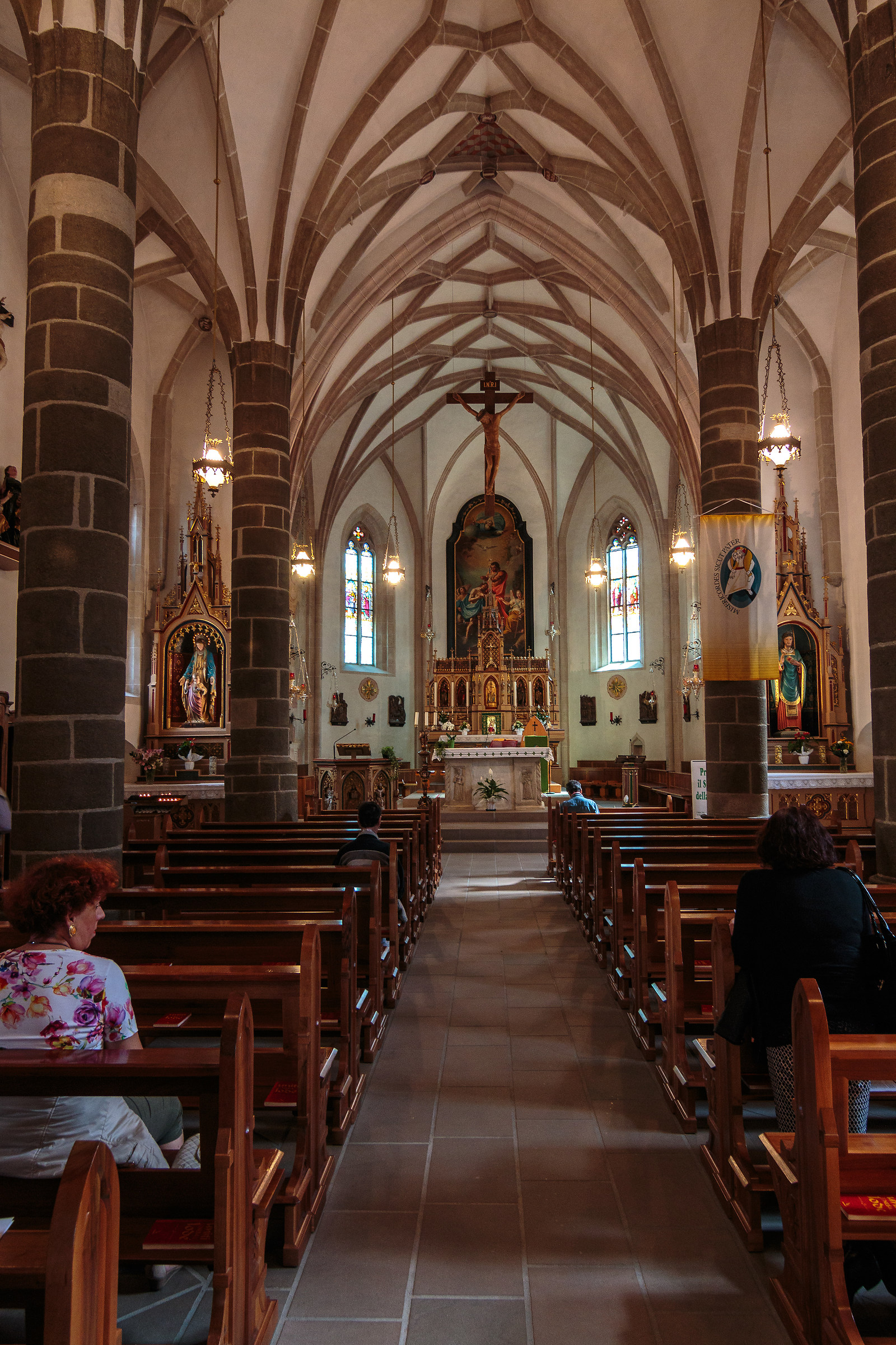 The "Bel San Giovanni di Fassa." The interior.