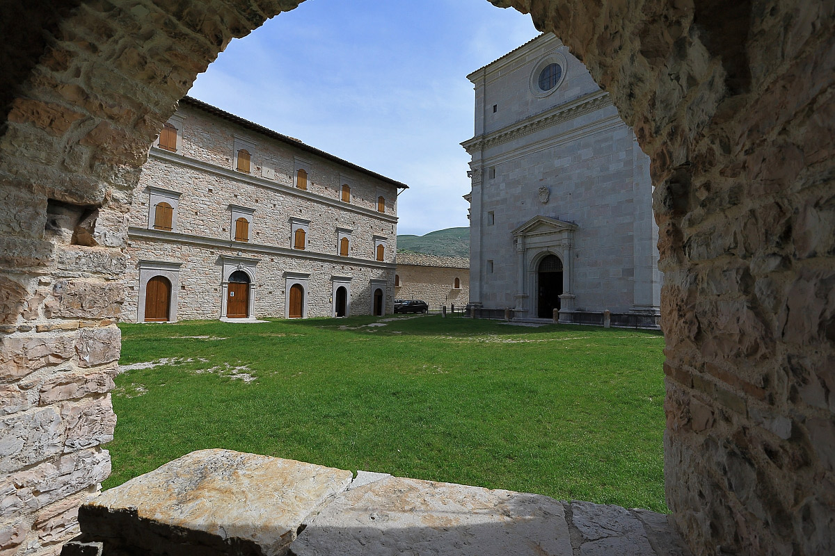 Santuario Macereto Monti Sibillini  Parco Nazionale