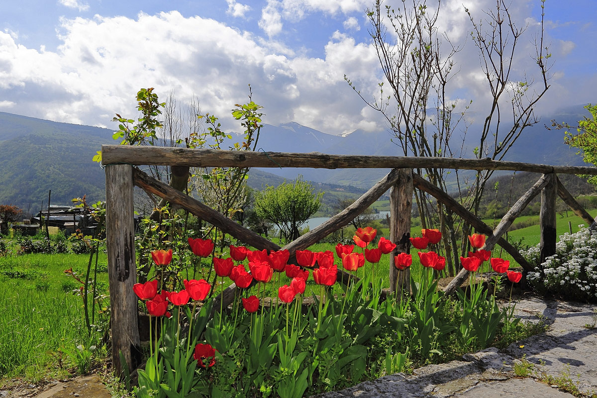 Sant. Blessed Ugolino Nat Park Sibillini