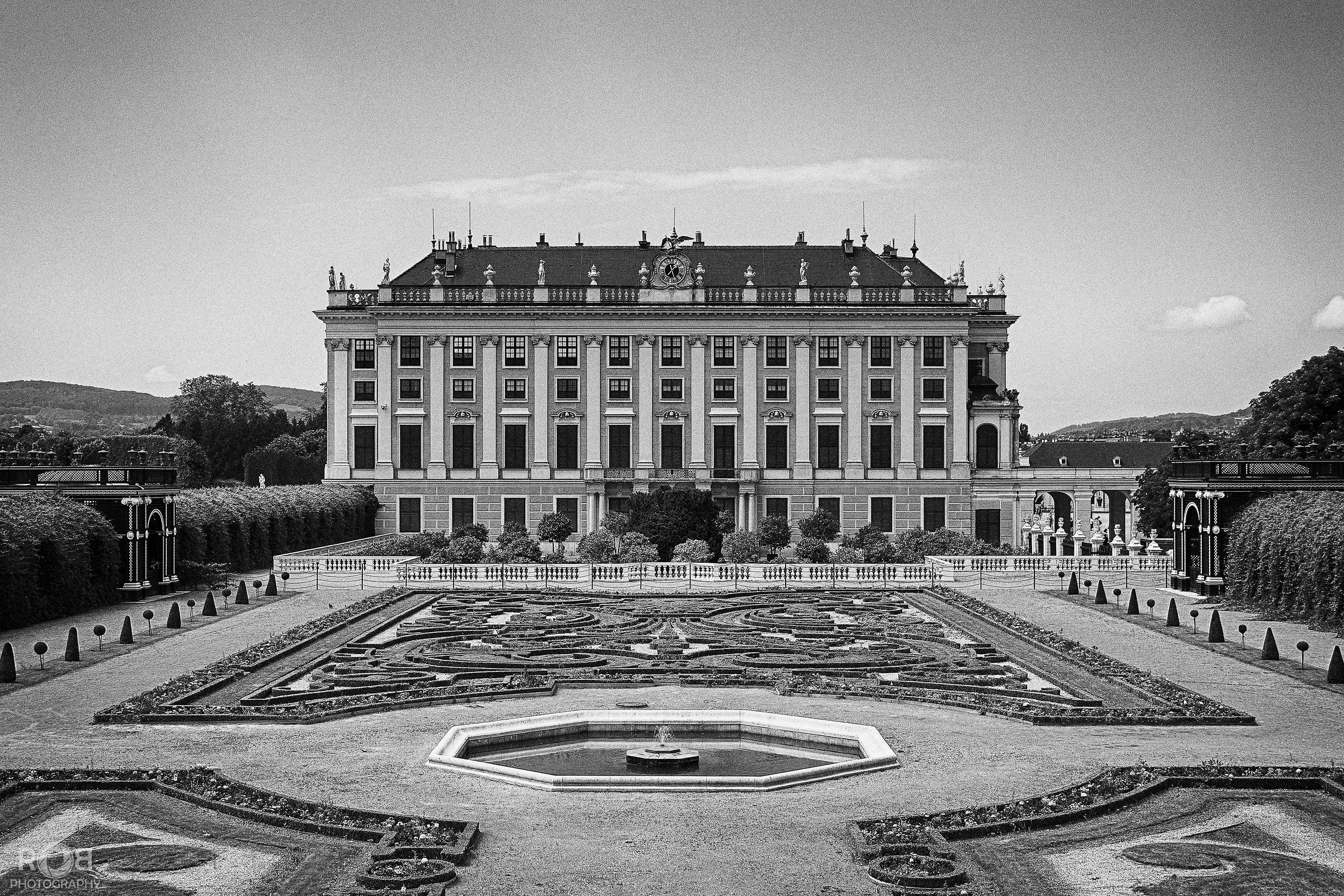 Private Garden - Schoenbrunn - Vienna