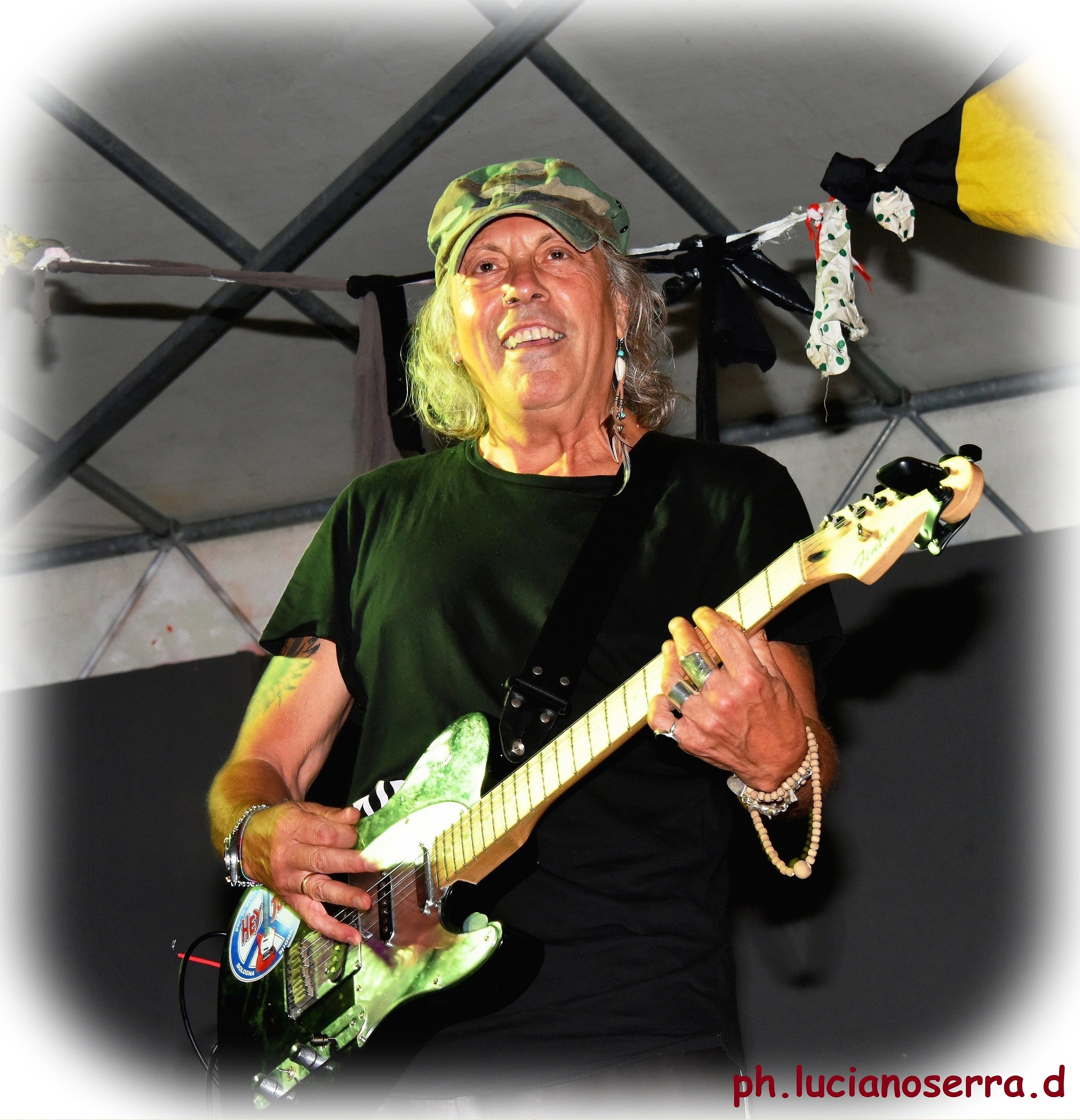 Ricky Portera ... guest of maroones