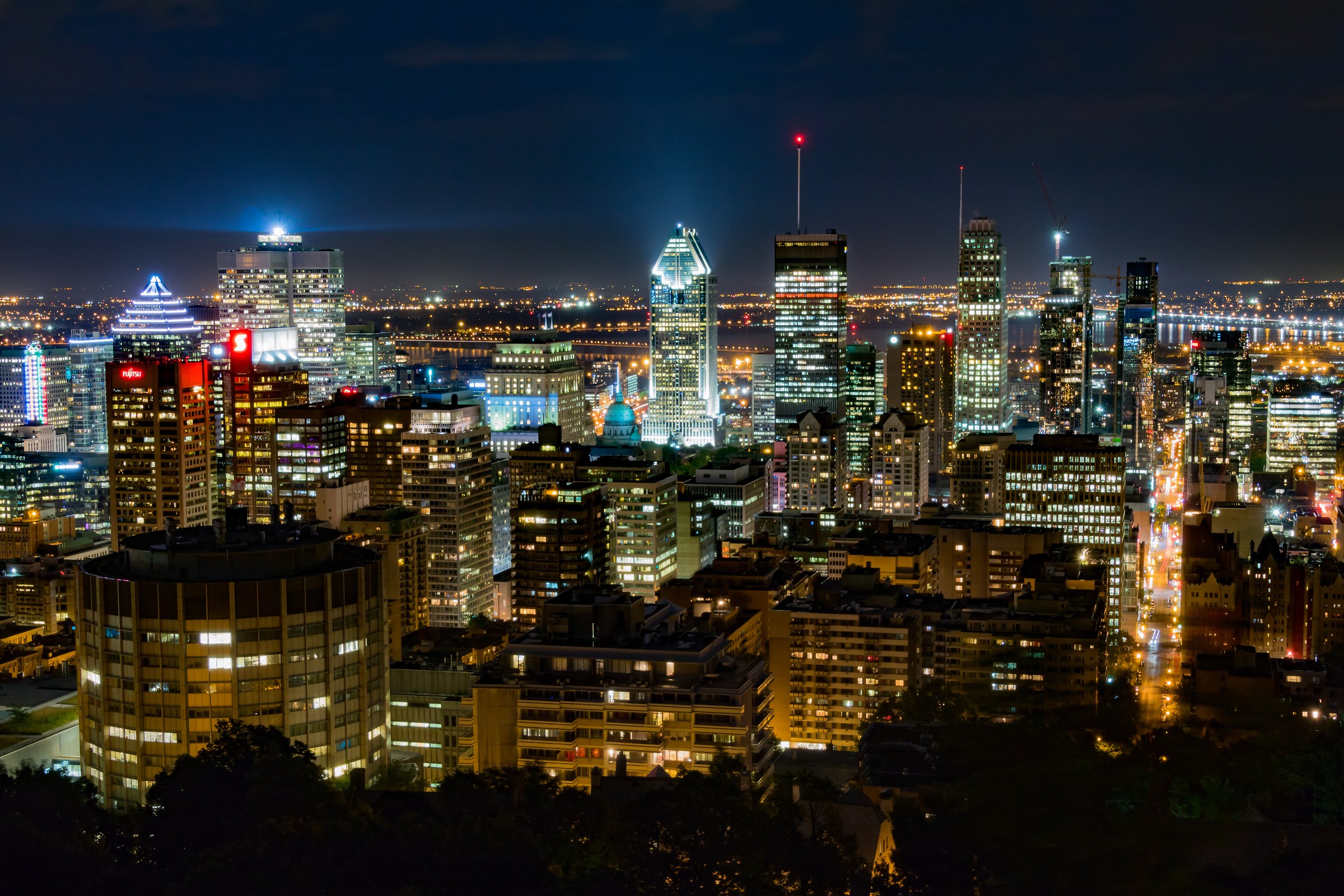 Night Montreal