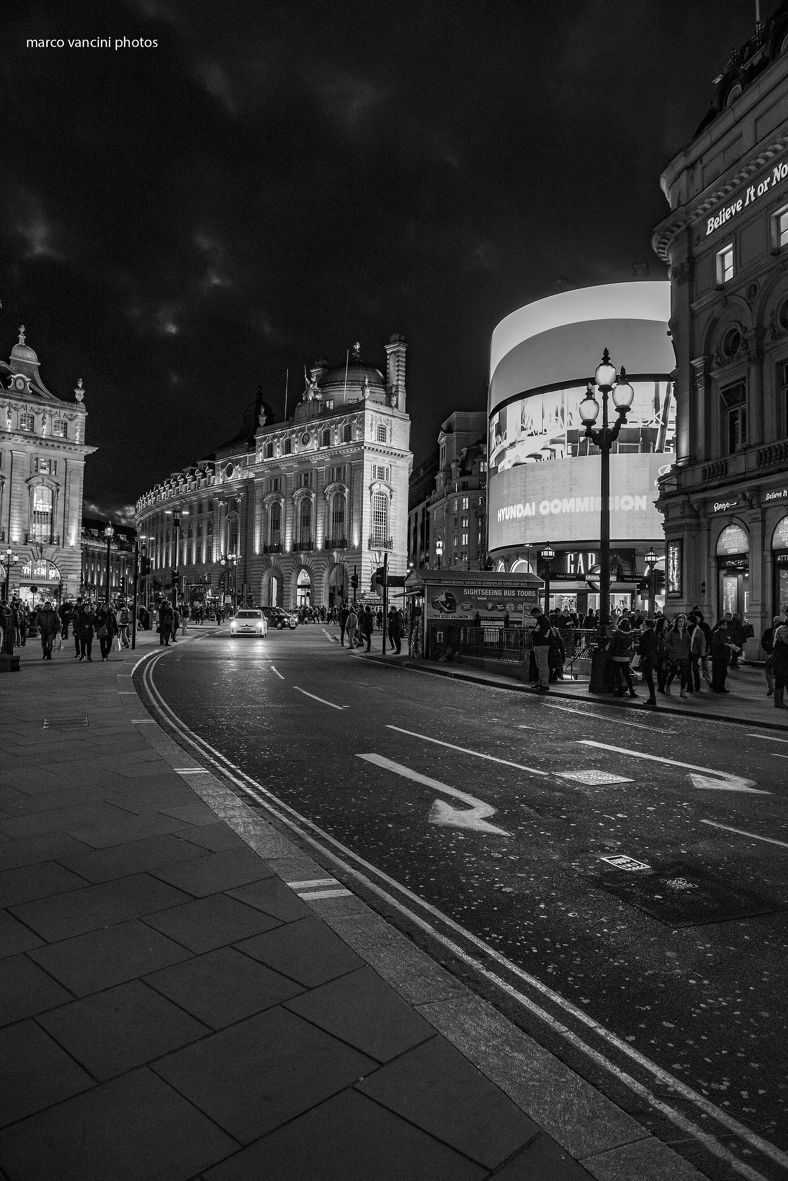 Un giro a piccadilly Circus