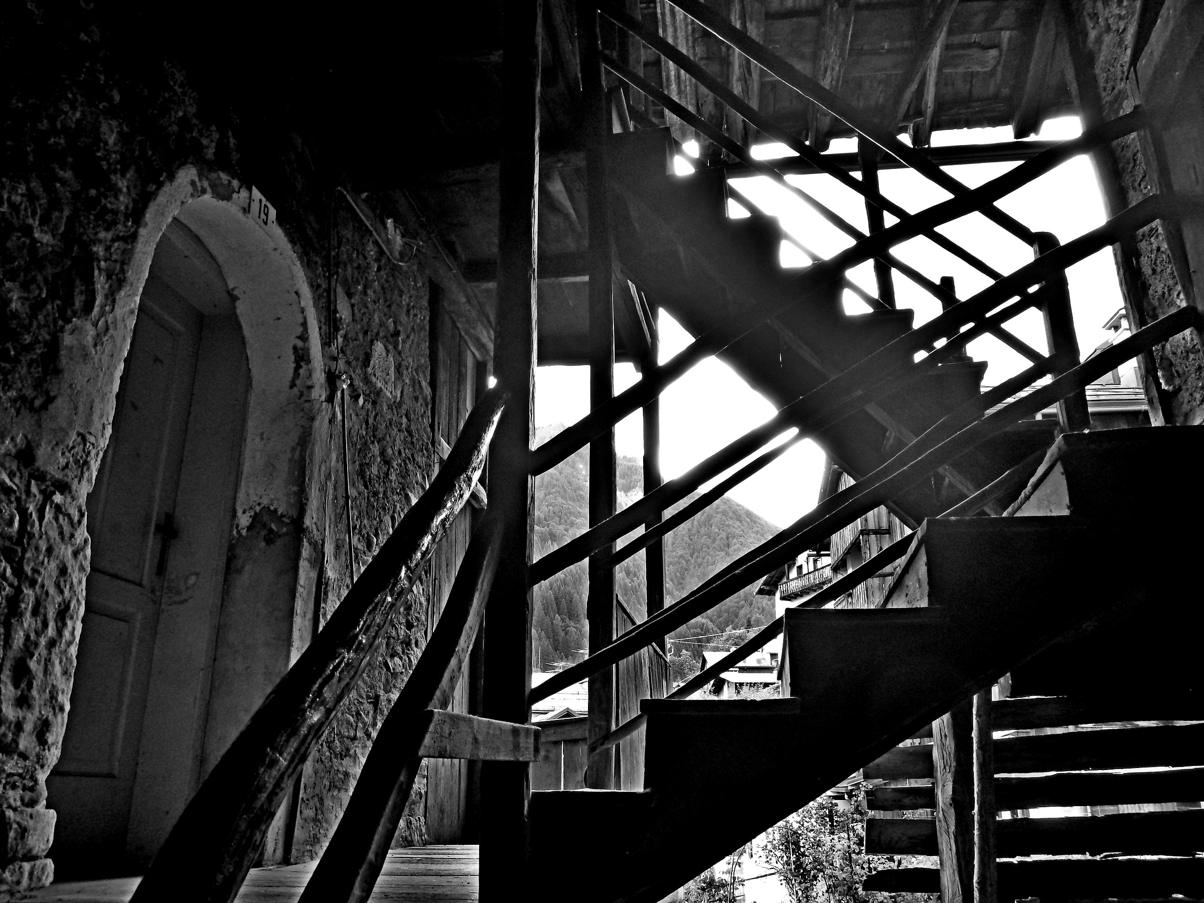 The door, the stairs