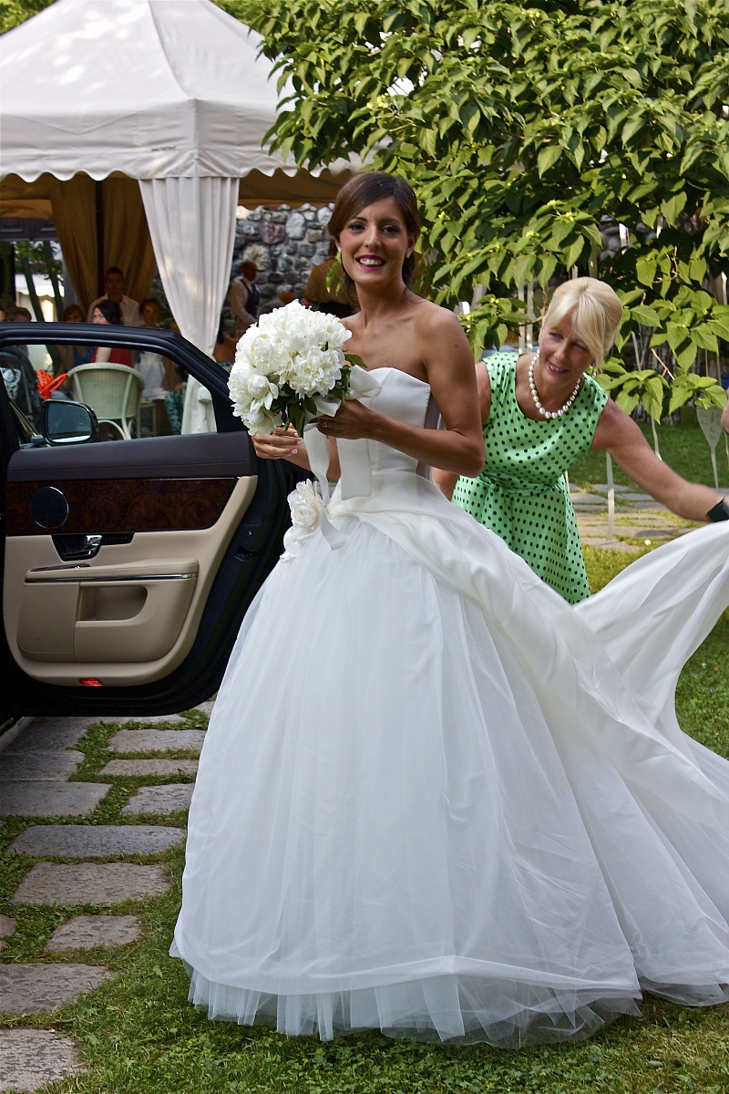 the bride's arrival at Castle Rossino