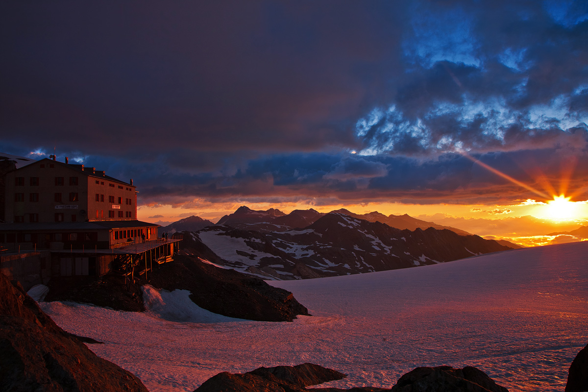 Primi raggi di sole, rif. Casati 3269m
