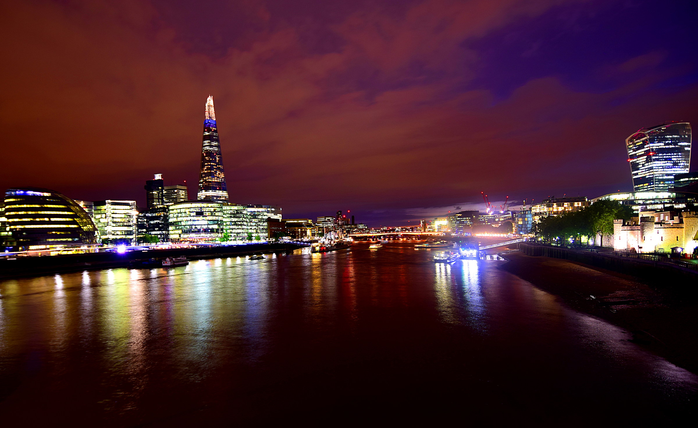 London by night fista dal Tower Bridge
