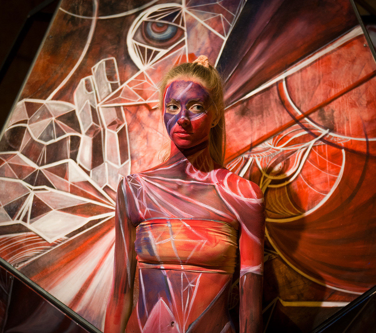 Mercantia 2016 painted dancer 2