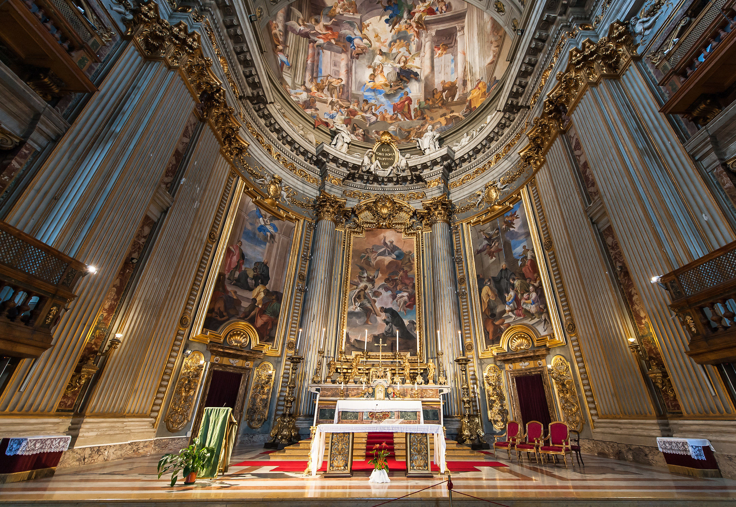 Roma-Interno S.Ignazio di Loyola