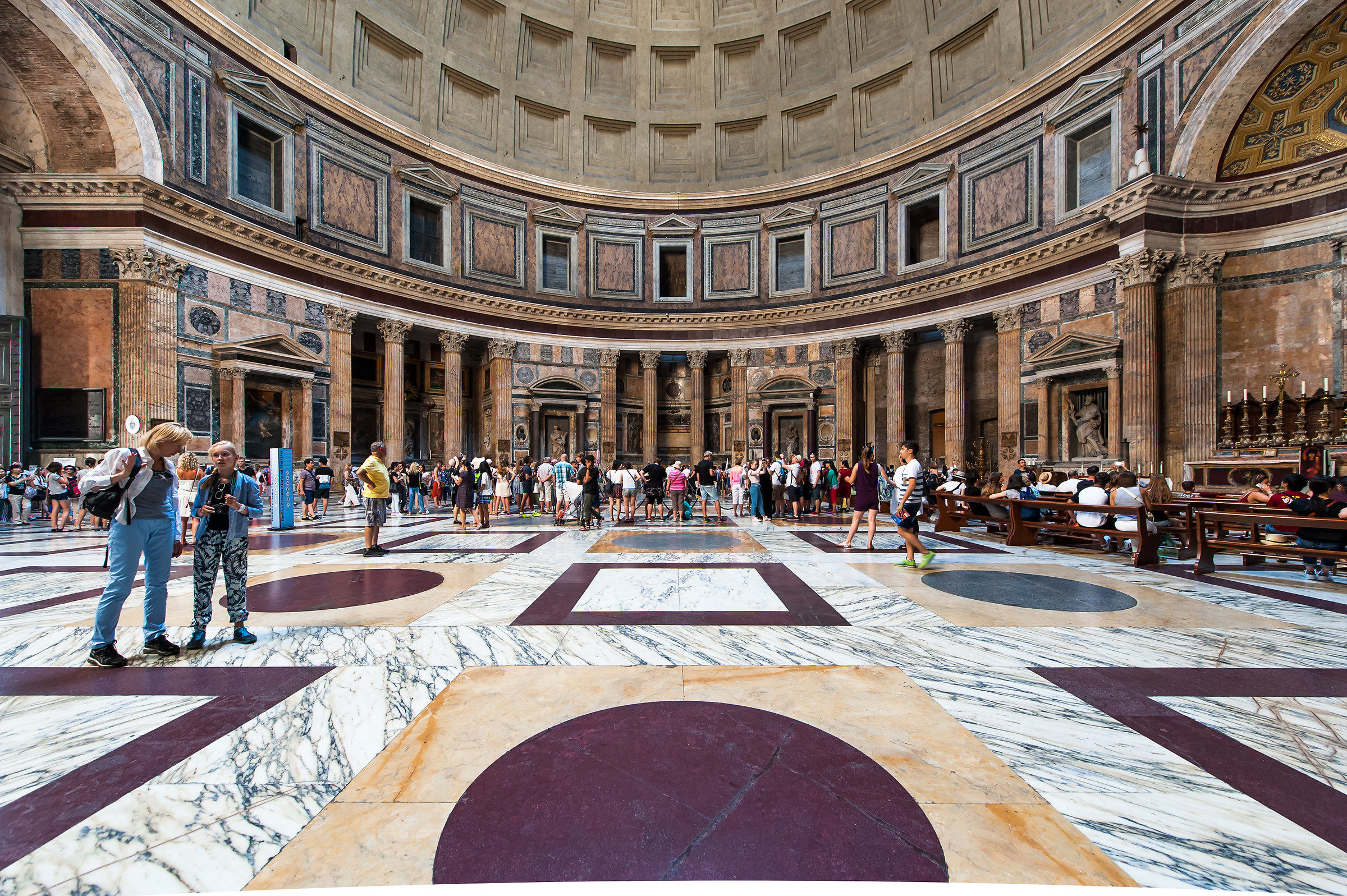 Roma-Interno Pantheon