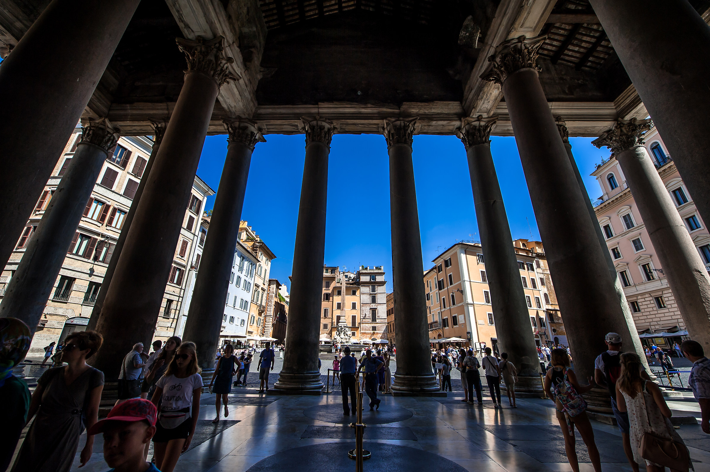 Roma-Ingresso Pantheon e P.za della Rotonda