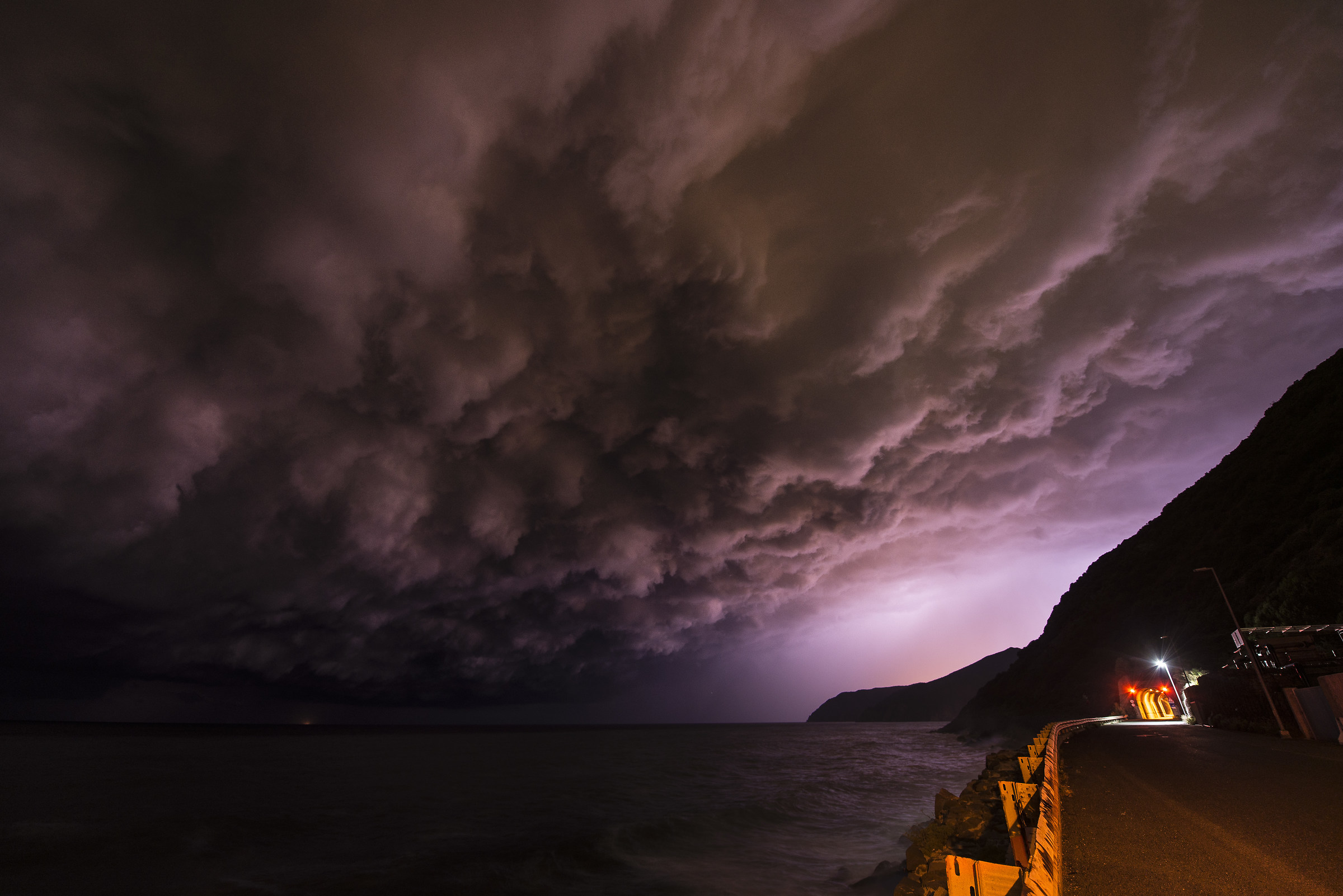 Wale's Mouth at Night