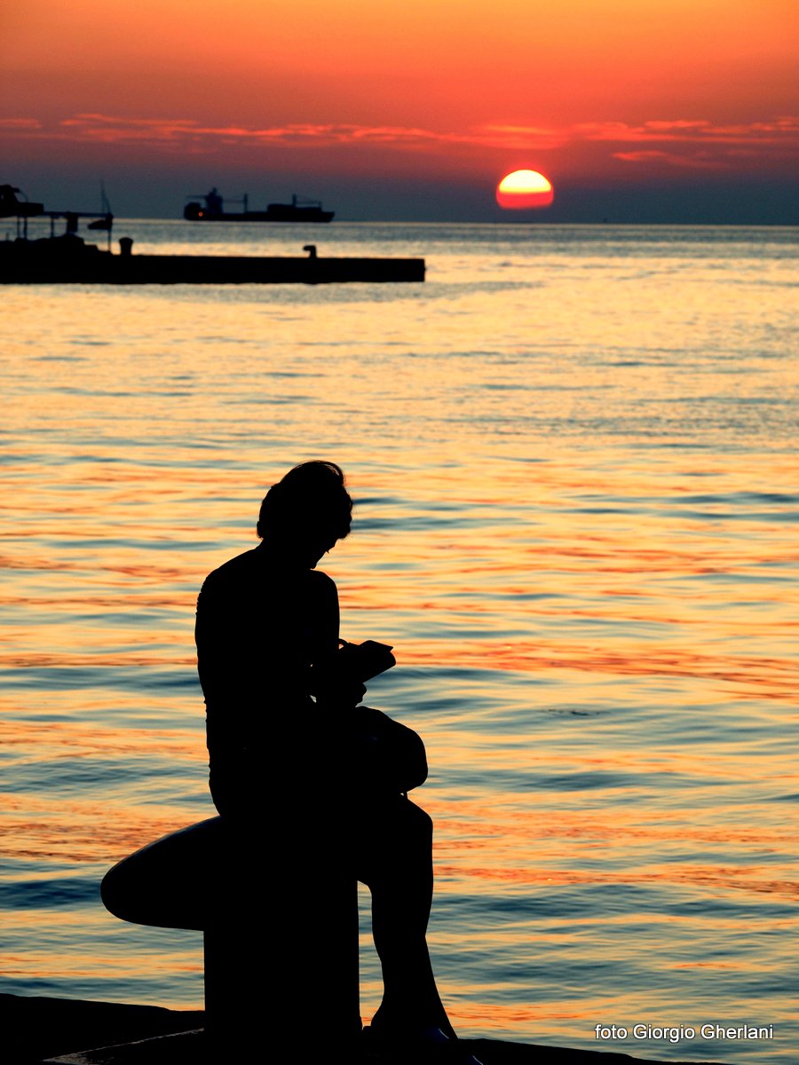 relaxation on the shores 1