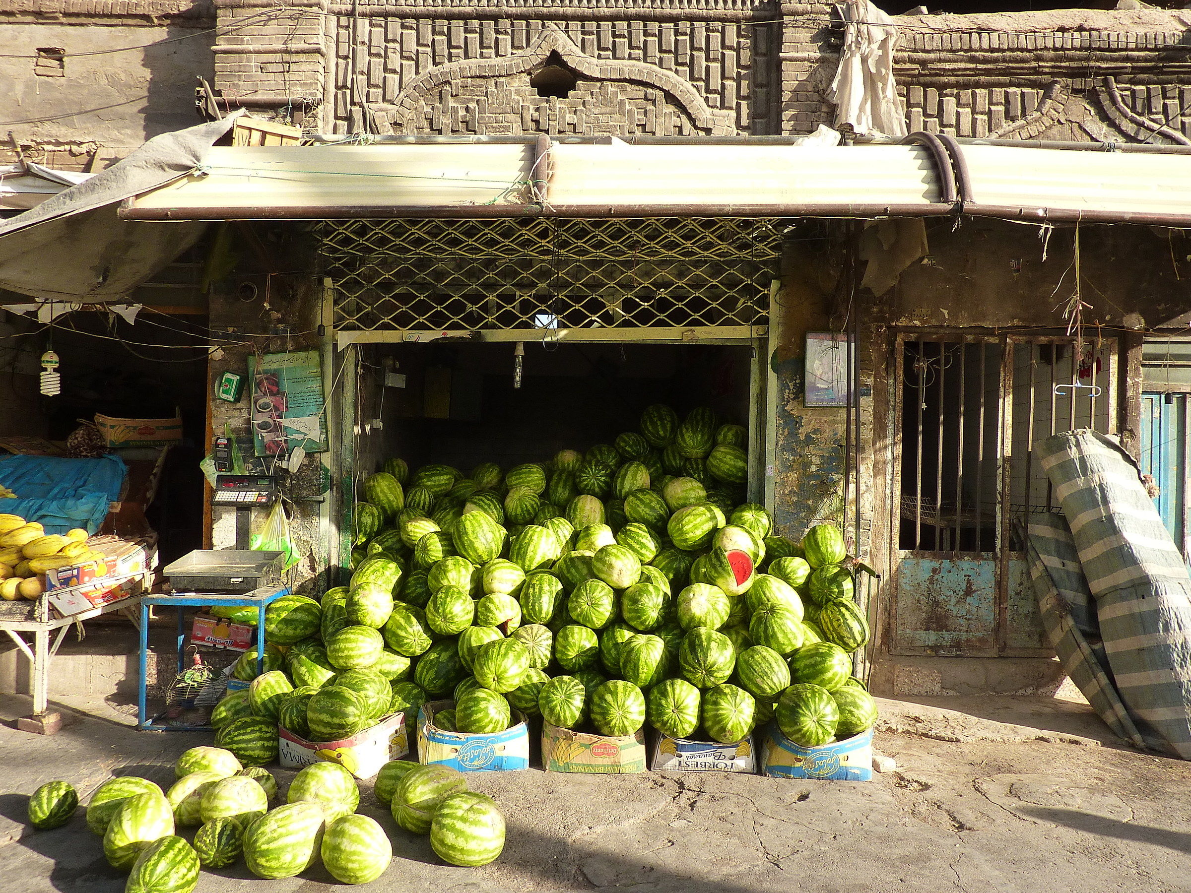 Kerman_Cocomeri a Shohada Square