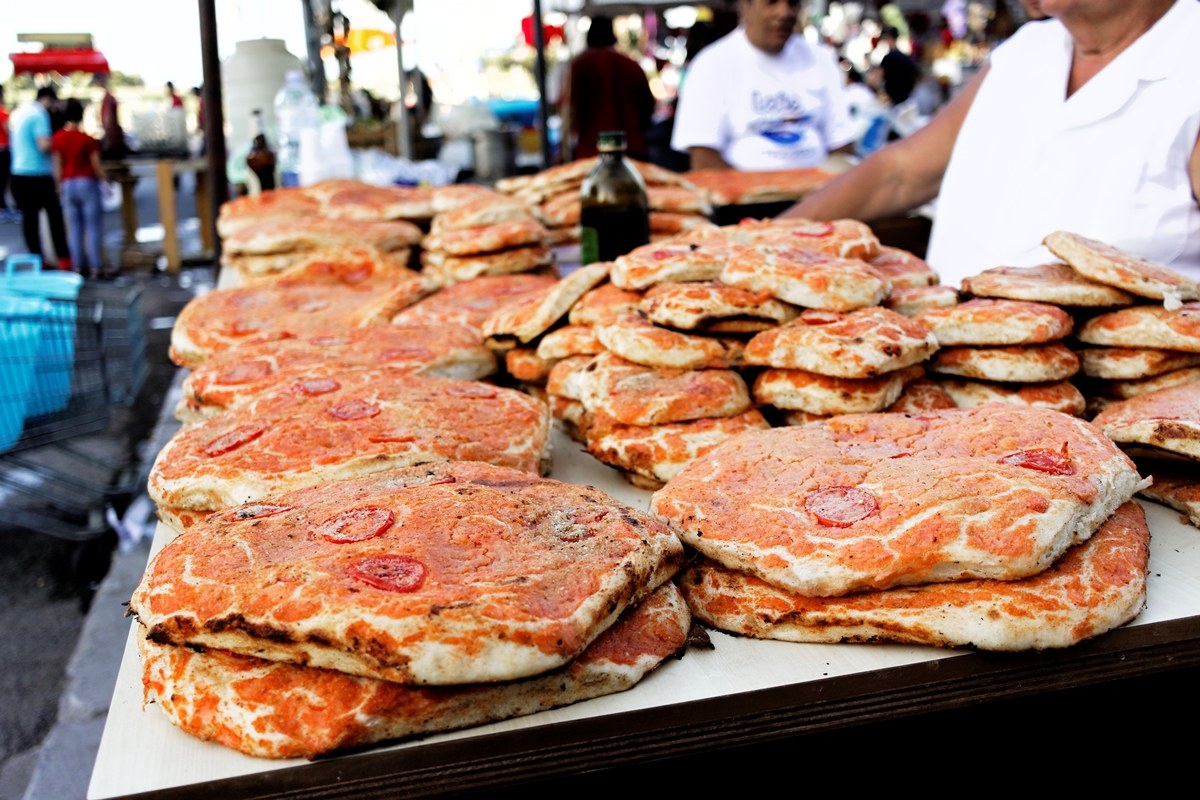 ... Street food 4 (sfincionello)