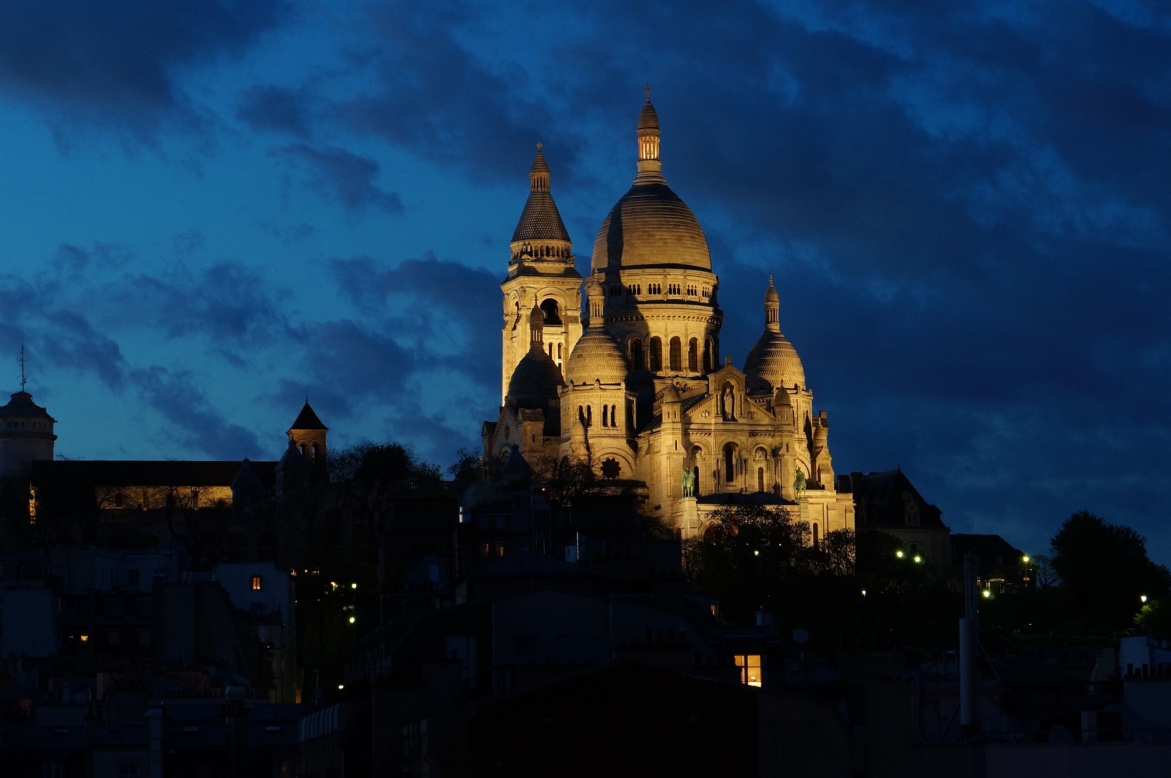 Montmartre la nuit